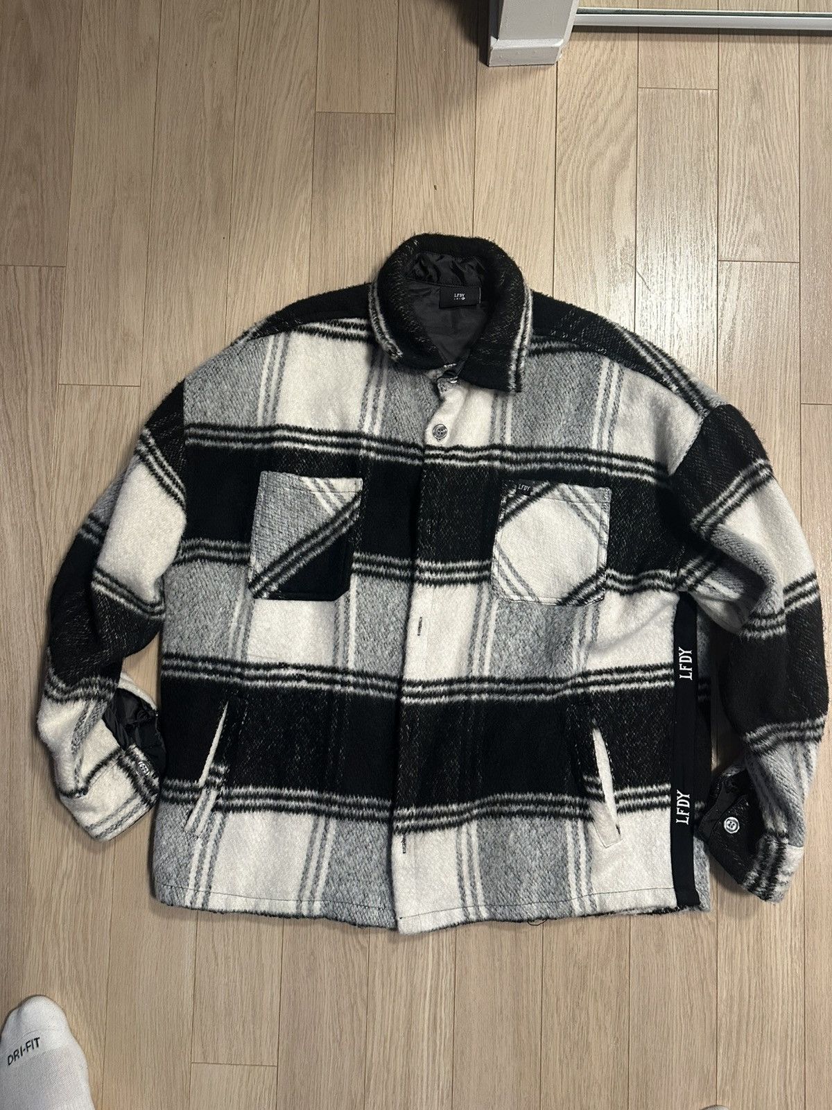 LFDY LFDY Overshirt Size US XL / EU 56 / 4 - 1 Thumbnail