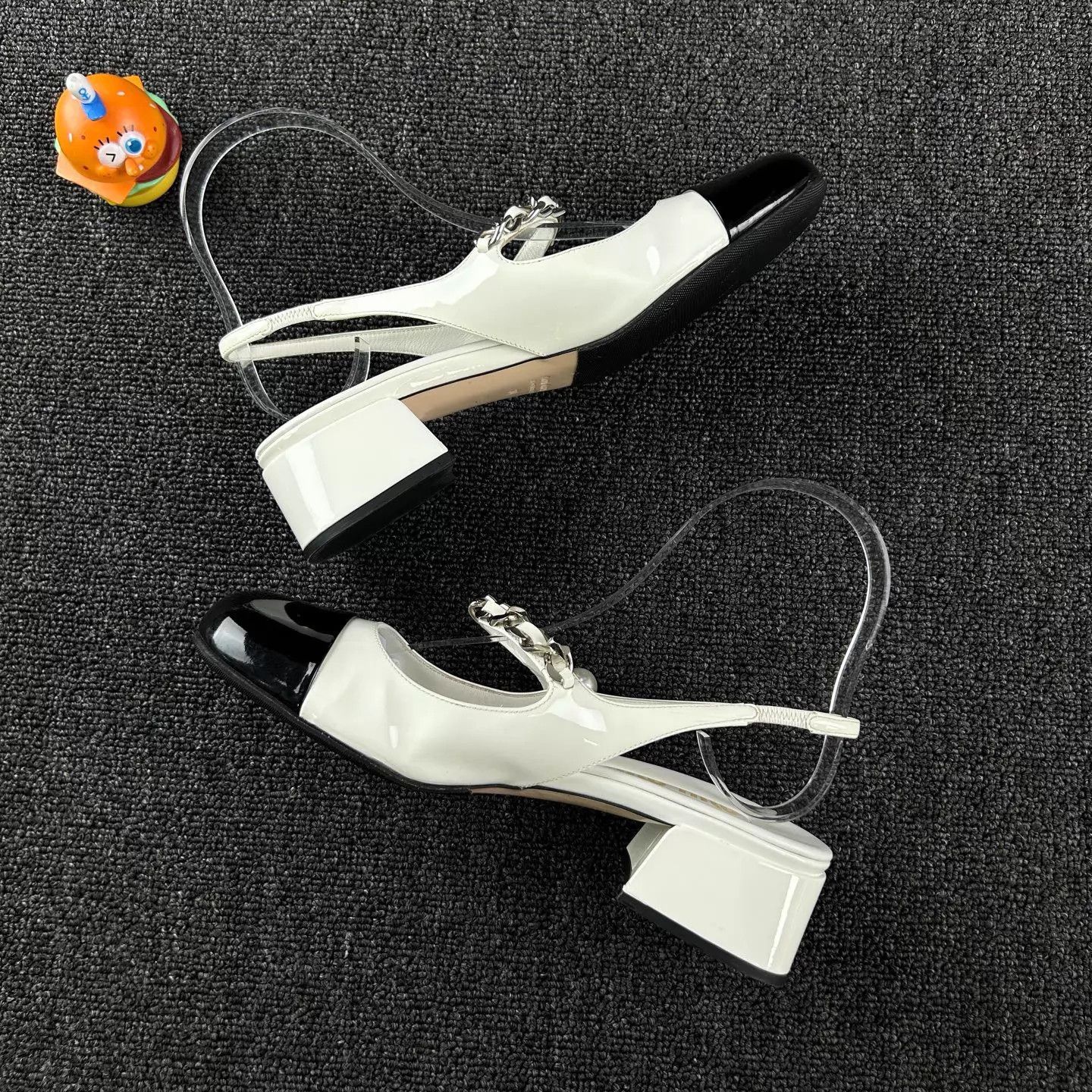 Miu Miu MIU MIU White Pearl Chain Mary Janes Size US 7.5 / IT 37.5 - 3 Thumbnail