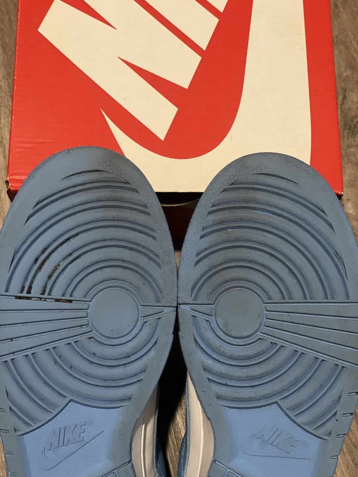 Nike Nike Dunk Low Retro UNC Size 9 Worn Size US 9 / EU 42 - 9 Thumbnail