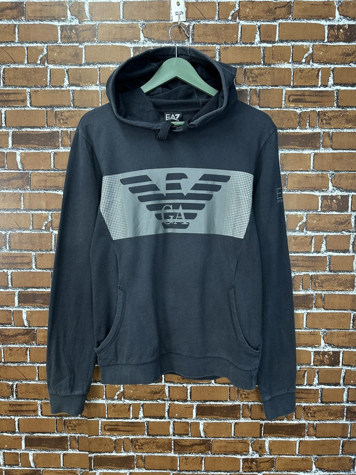 Giorgio Armani Emporio Armani by Giorgio Armani Big Logo Hoodie Z311 Size US S / EU 44-46 / 1 - 1 Thumbnail