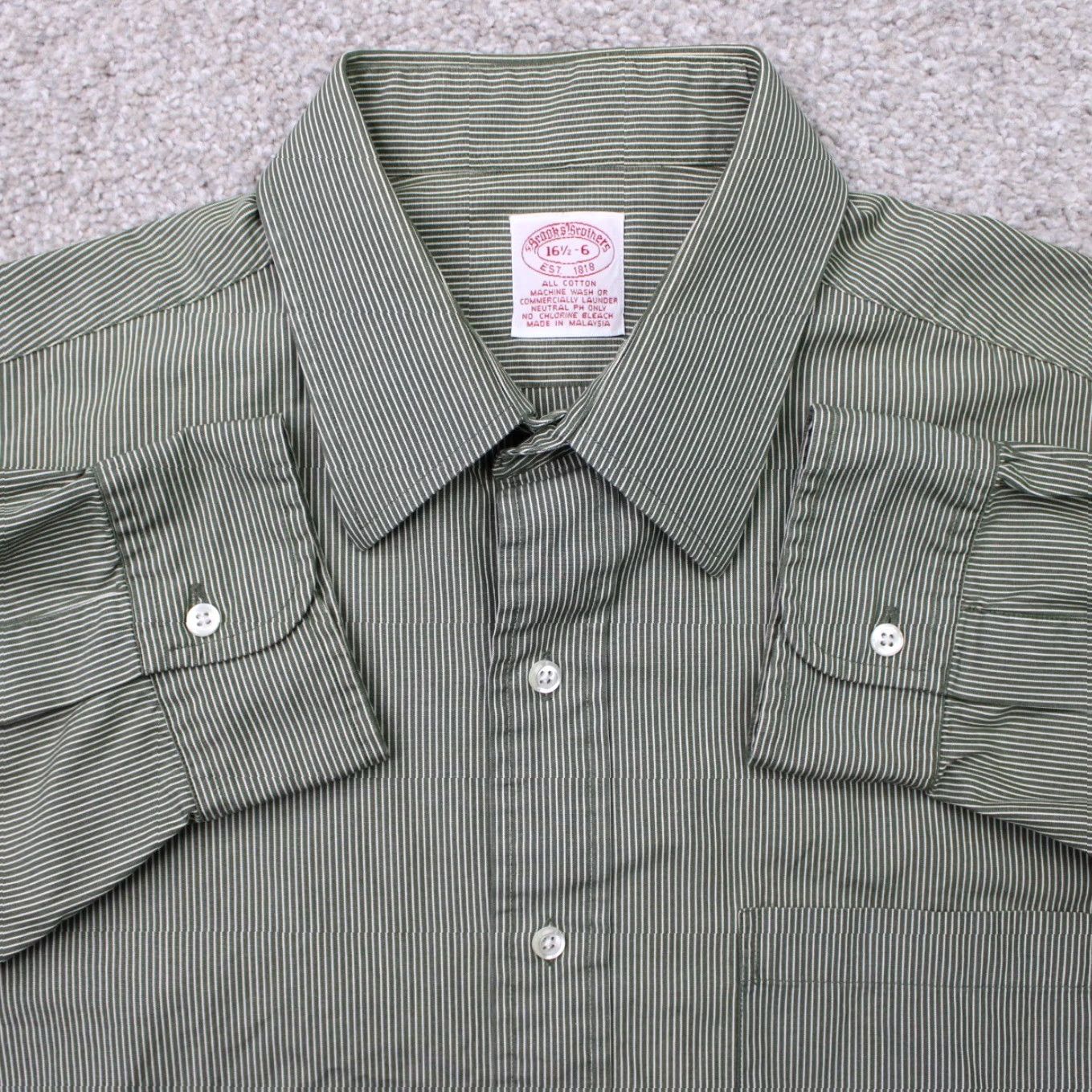 Brooks Brothers Brooks Brothers Dress Shirt Mens 16.5 6 Green/White Cotton Long Sleeve Button-Down Collared Non-Iron 100% Cotton Regular Fit Shirt Mens Size 46R - 2 Thumbnail