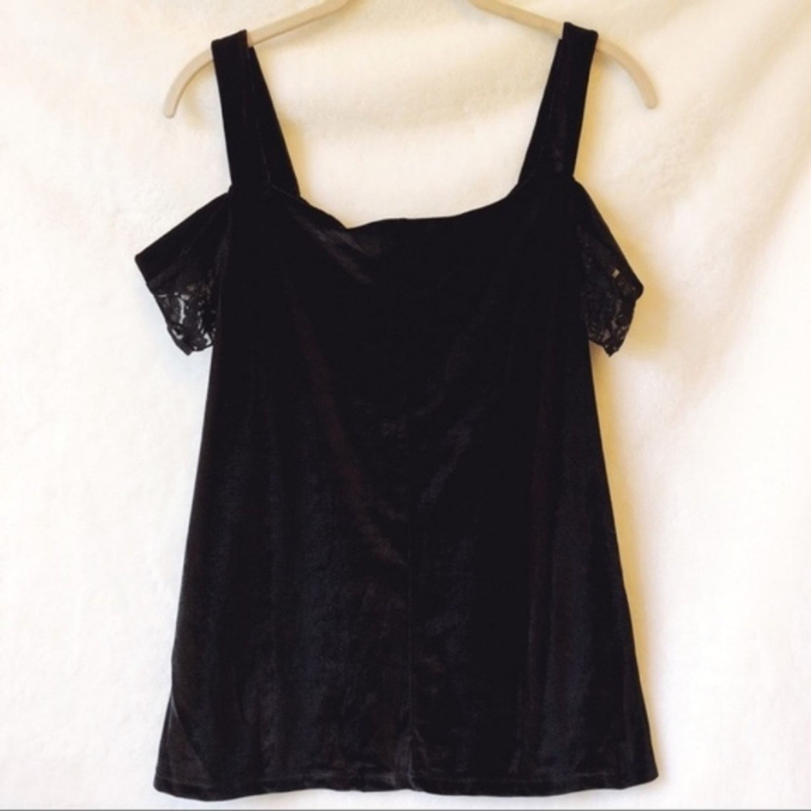 Other New York & Company Off Shoulder Laced Black Top Size S / US 4 / IT 40 - 7 Thumbnail