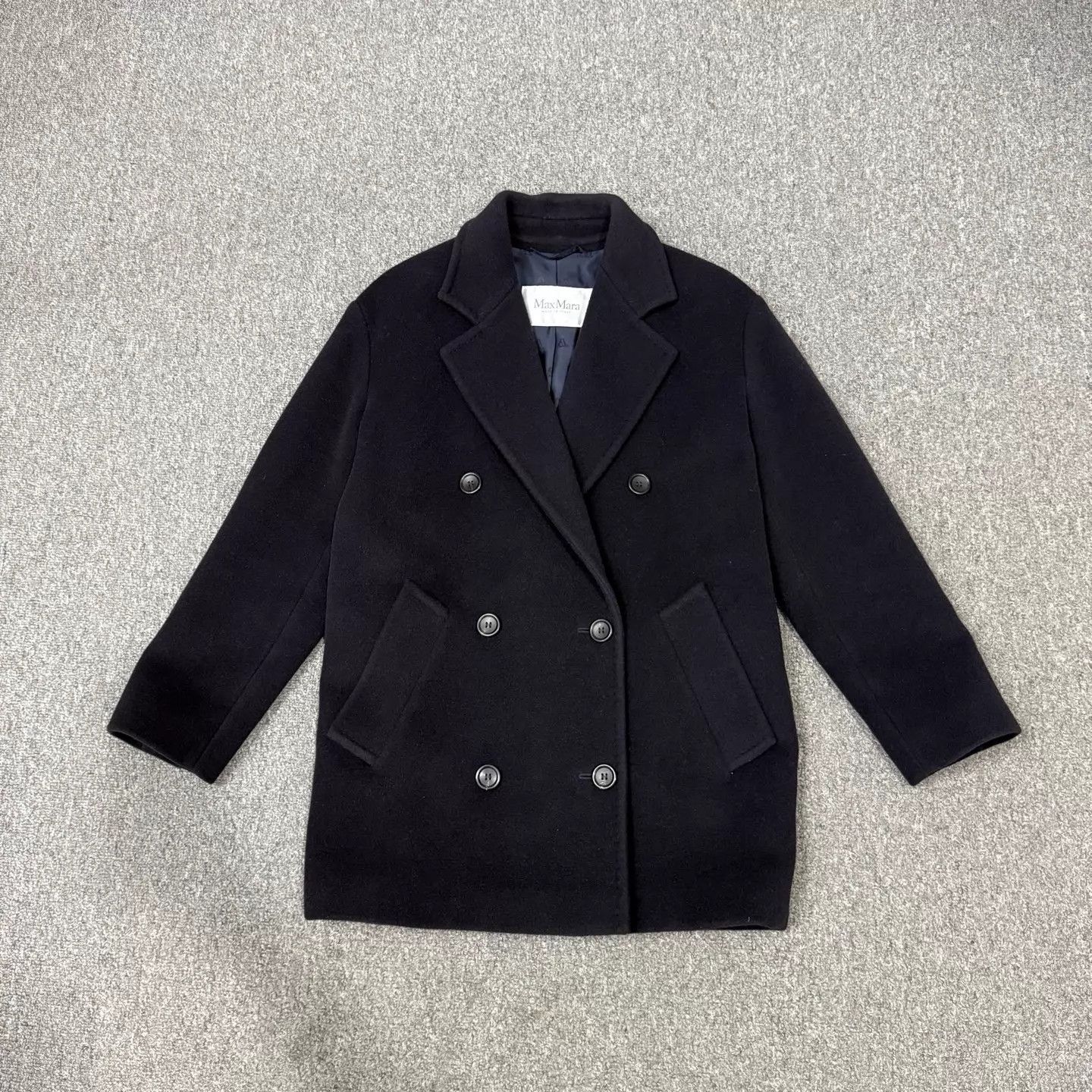 Max Mara MaxMara Black DB Mid-Length Overcoat Size 30 99 New Size XS / US 0-2 / IT 36-38 - 1 Thumbnail