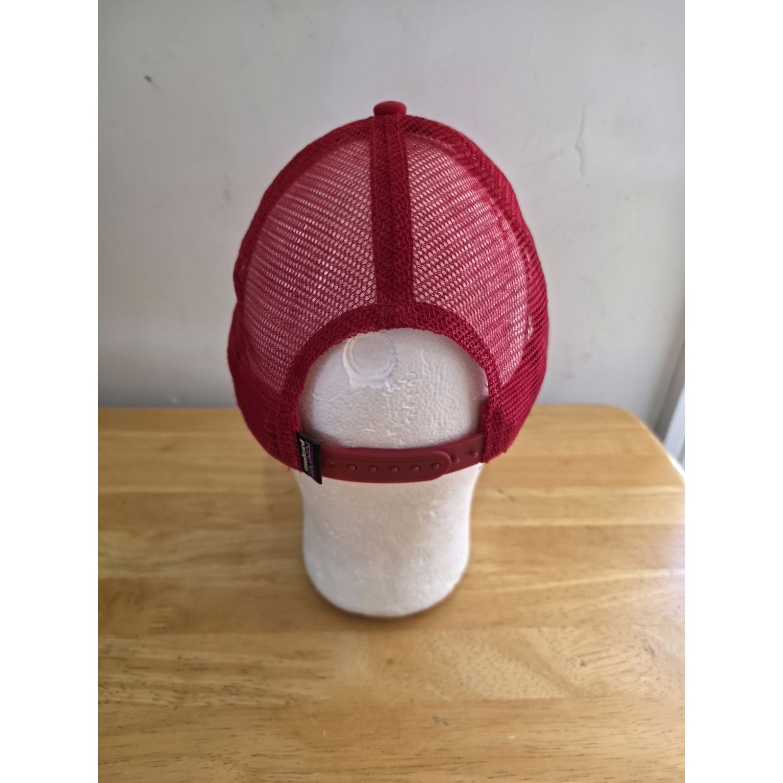 Patagonia Patagonia Snapback Trucker Hat Red One Size Adjustable Mesh Size ONE SIZE - 3 Thumbnail