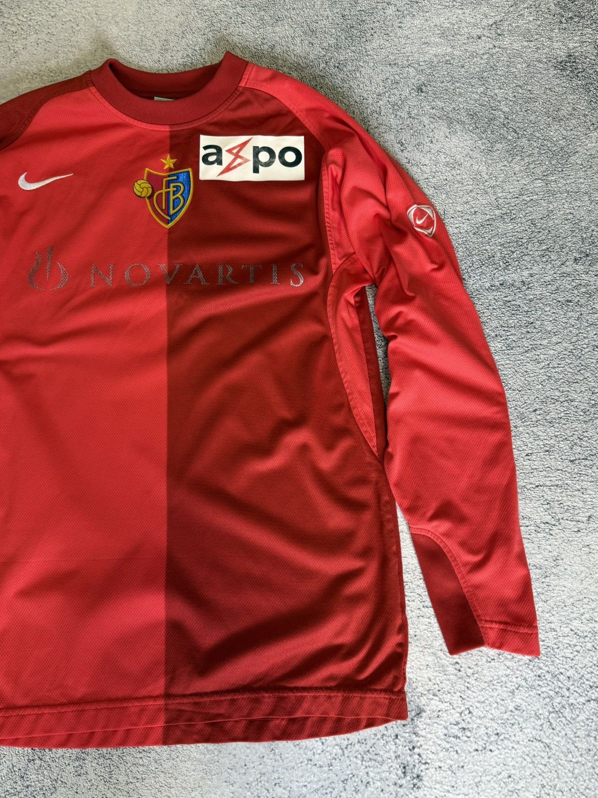 Nike VINTAGE FC BASEL 2005 GOALKEEPER SHIRT NIKE JERSEY NOVARTIS Size US S / EU 44-46 / 1 - 5 Thumbnail