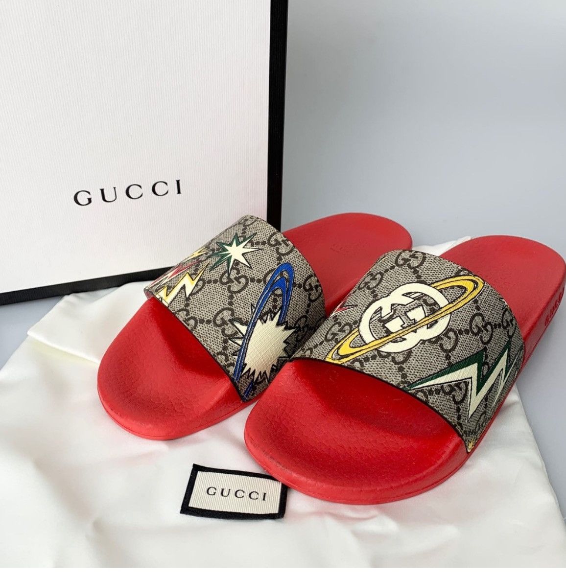 Strawberry Gg Supreme Slides Gucci GG Supreme Monogram Strawberry