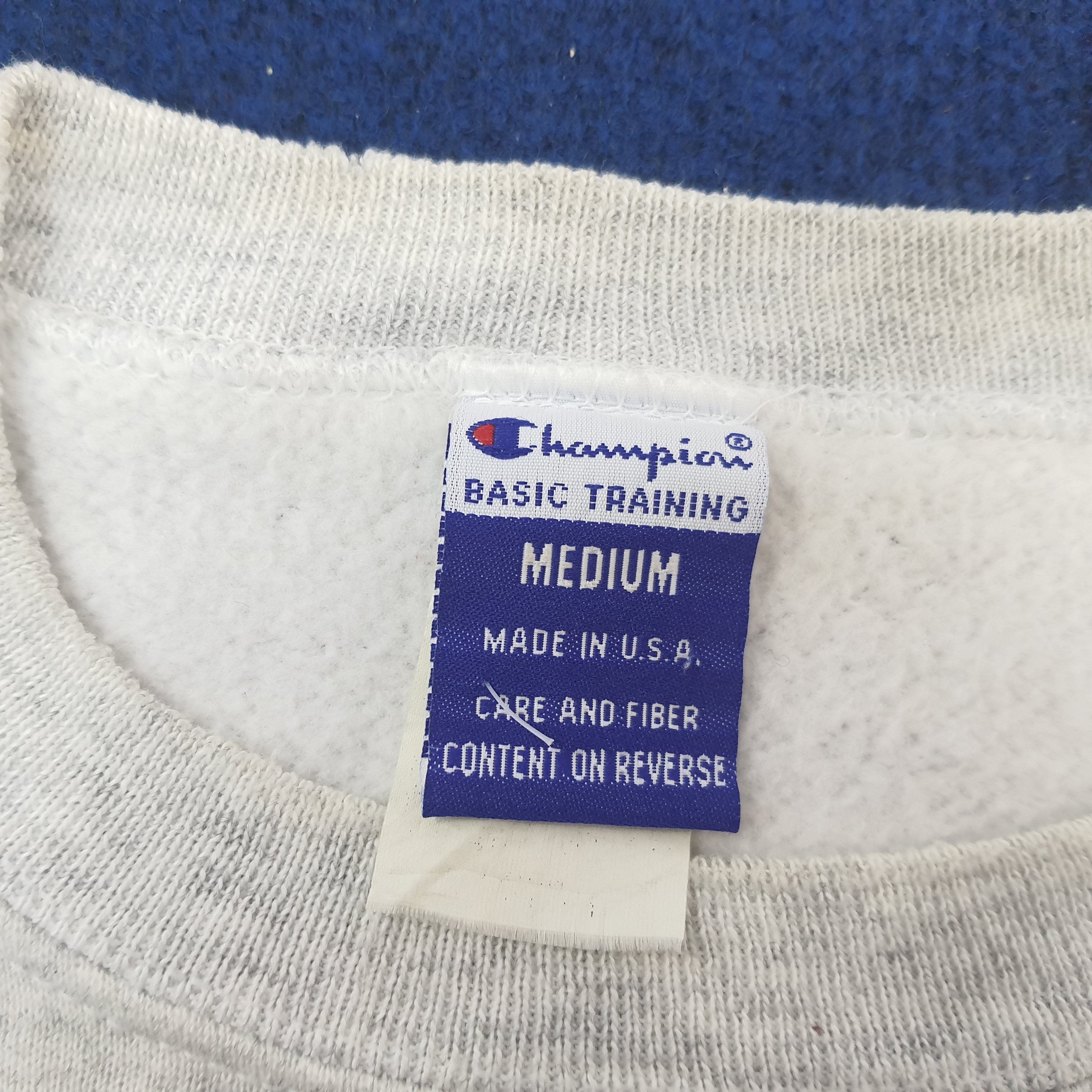Vintage YALE Luxet Veritas New Haven Connecticut Sweatshirt
