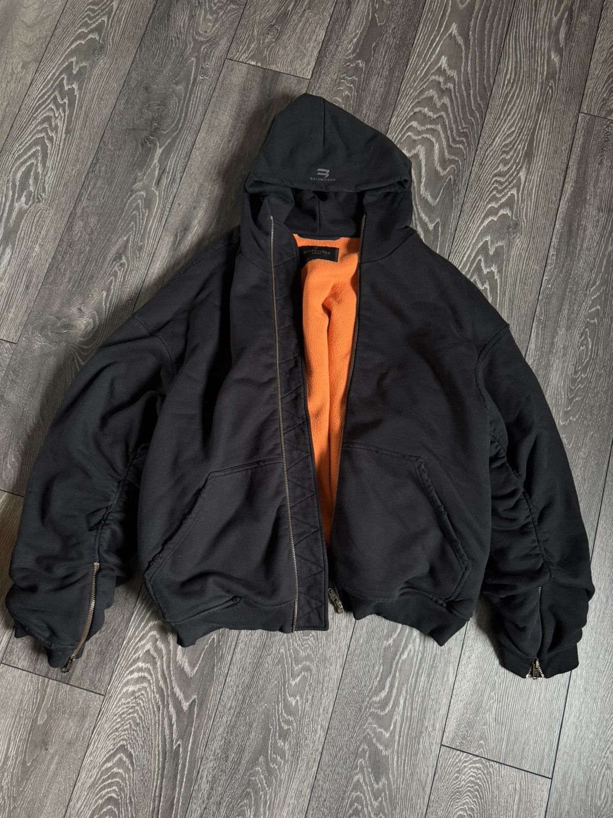 Balenciaga balenciaga fleece lined distressed bomber jacket Size US M / EU 48-50 / 2 - 1 Thumbnail