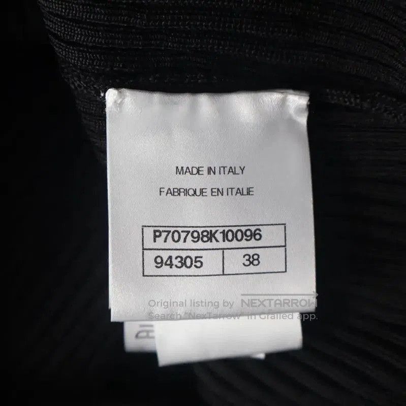 Chanel Chanel Black Silk Off-Shoulder Knit T-Shirt . Size M / US 6-8 / IT 42-44 - 6 Thumbnail