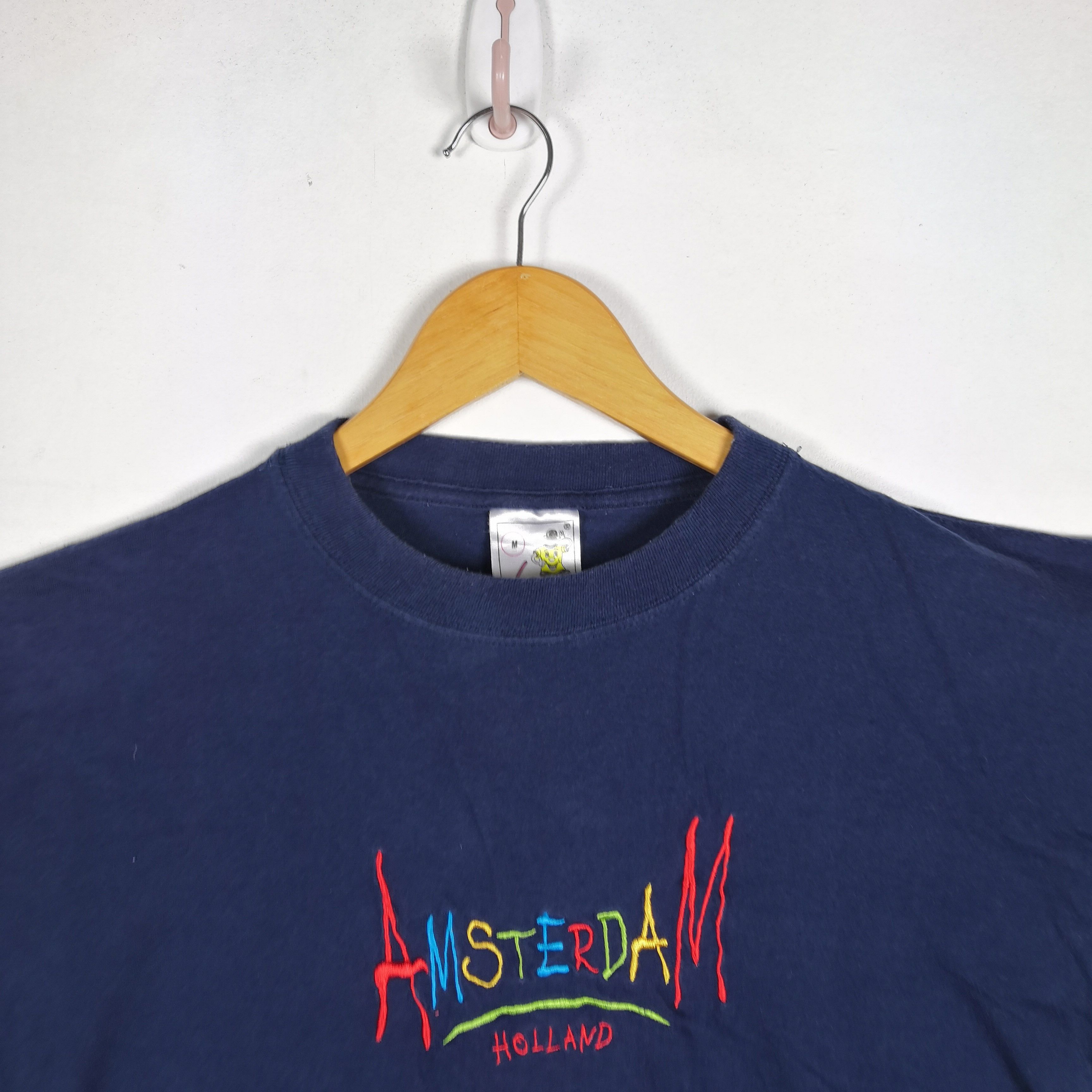 Vintage Vintage 90s Amsterdam Holland T-Shirt Embroidery Novelty Tee Size US L / EU 52-54 / 3 - 2 Thumbnail