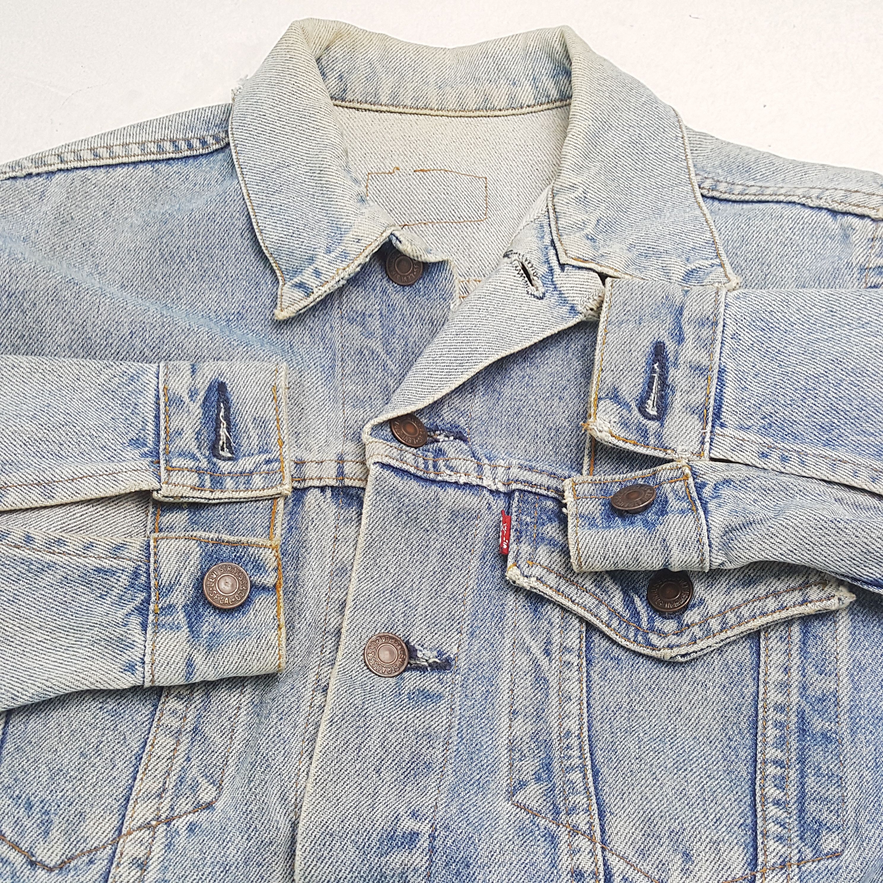Band Tees × Levi's × Vintage Vintage LEVI'S x JAMIROQUAI Band Distressed Custom Jacket Size US S / EU 44-46 / 1 - 10 Thumbnail