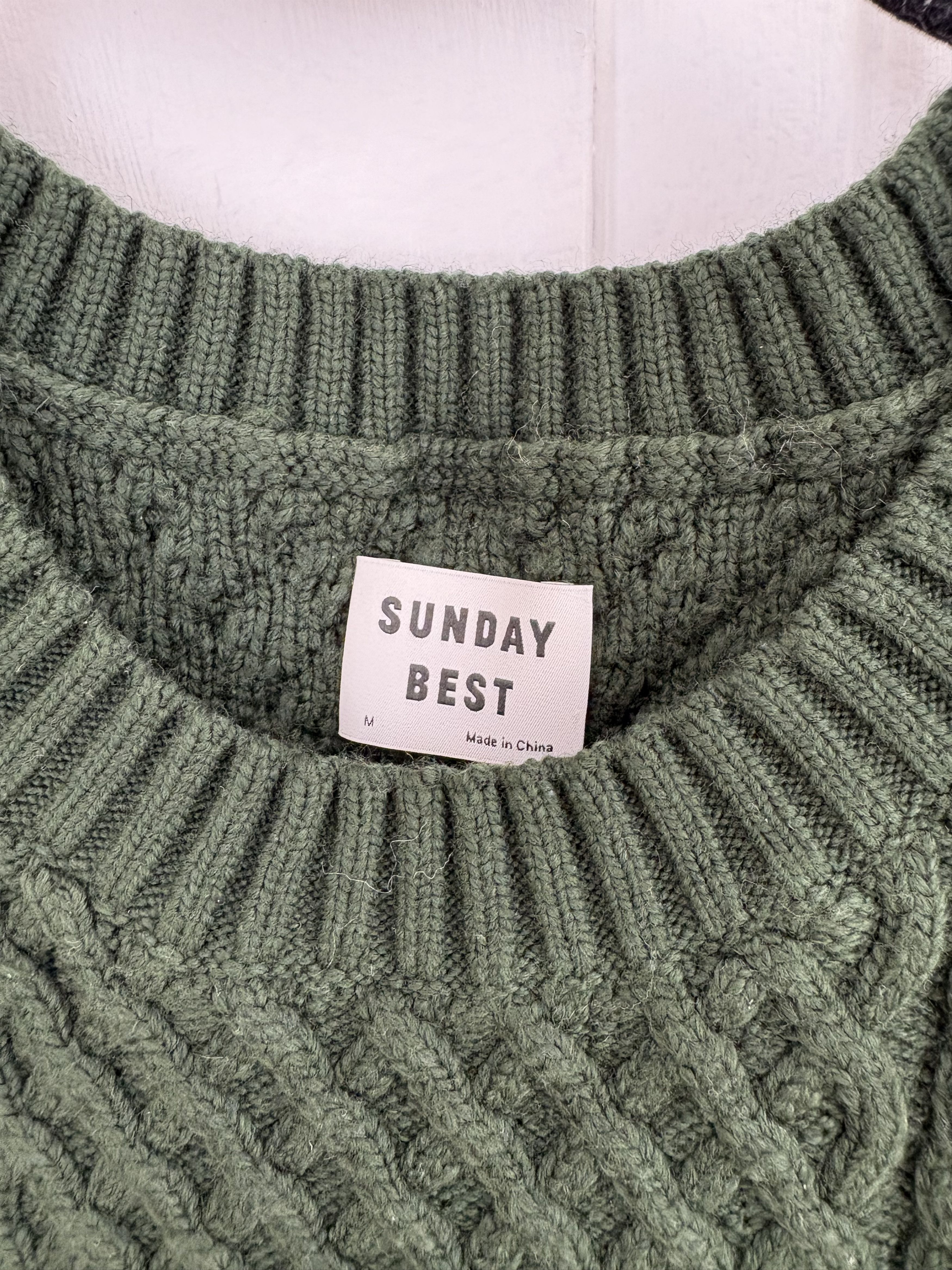 Aritzia Peggy cable knit sweater Size M / US 6-8 / IT 42-44 - 6 Thumbnail