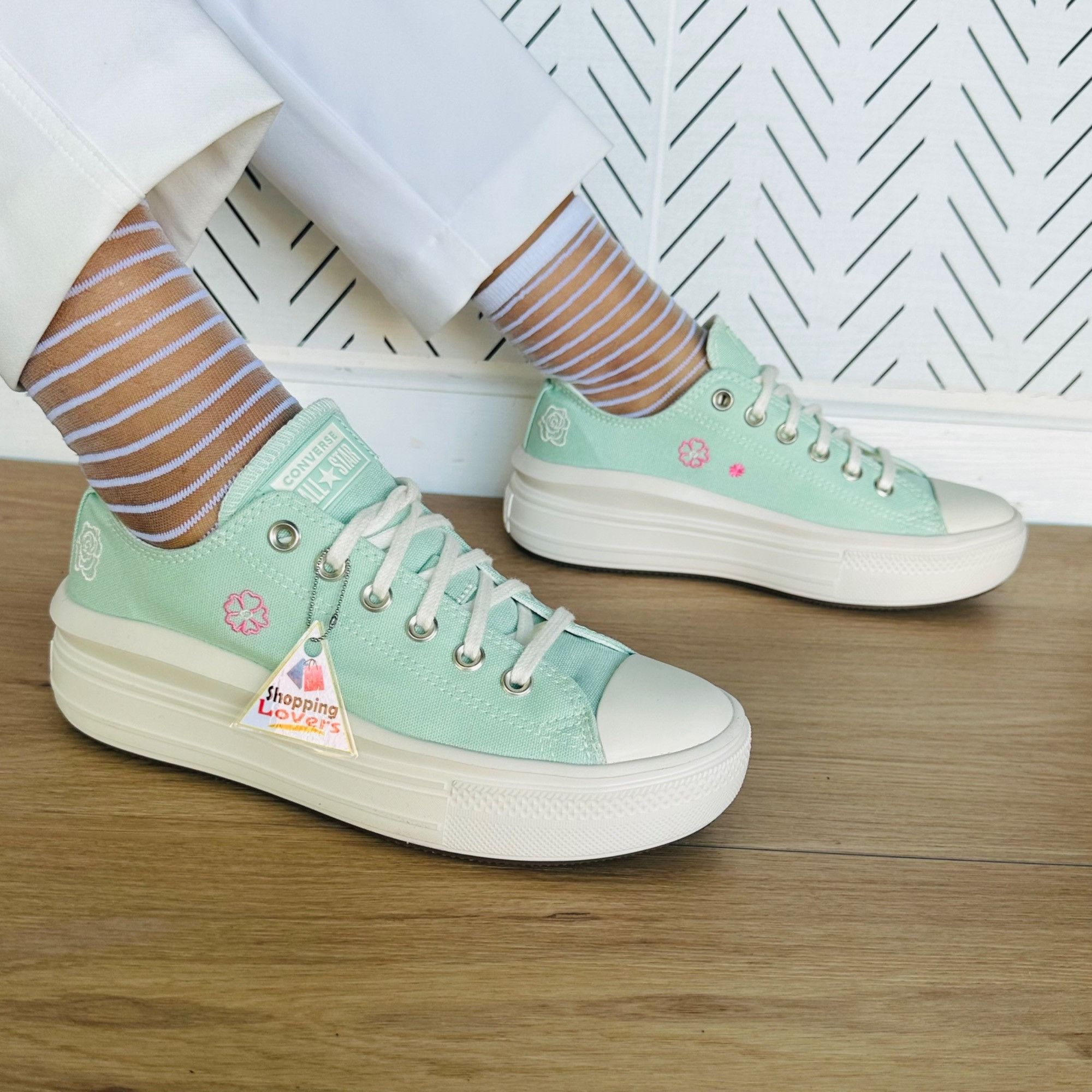 Converse ❤️Converse Chuck Taylor All Star Move Platform Sz 8.5 Women' Size US 8.5 / IT 38.5 - 1 Thumbnail