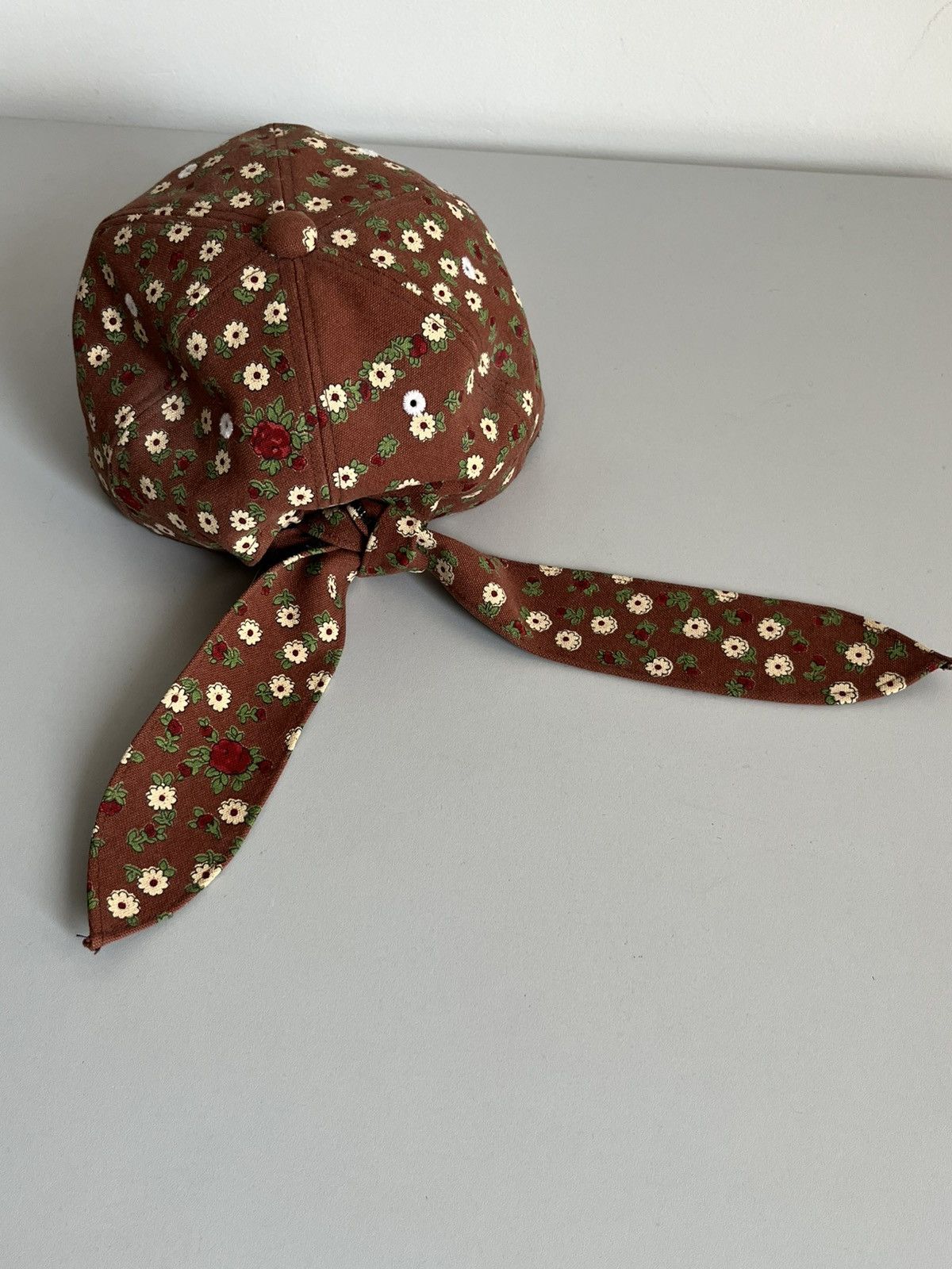 Bernhard Willhelm Iconic rare Bernhard Willhelm SS07 sample tie floral cap Size ONE SIZE - 2 Thumbnail