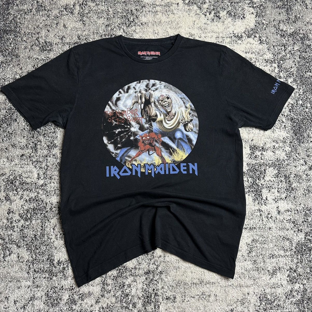 Iron Maiden Iron Maiden Vintage StreetWear Band Tees rare y2k Rock Size US M / EU 48-50 / 2 - 1 Thumbnail