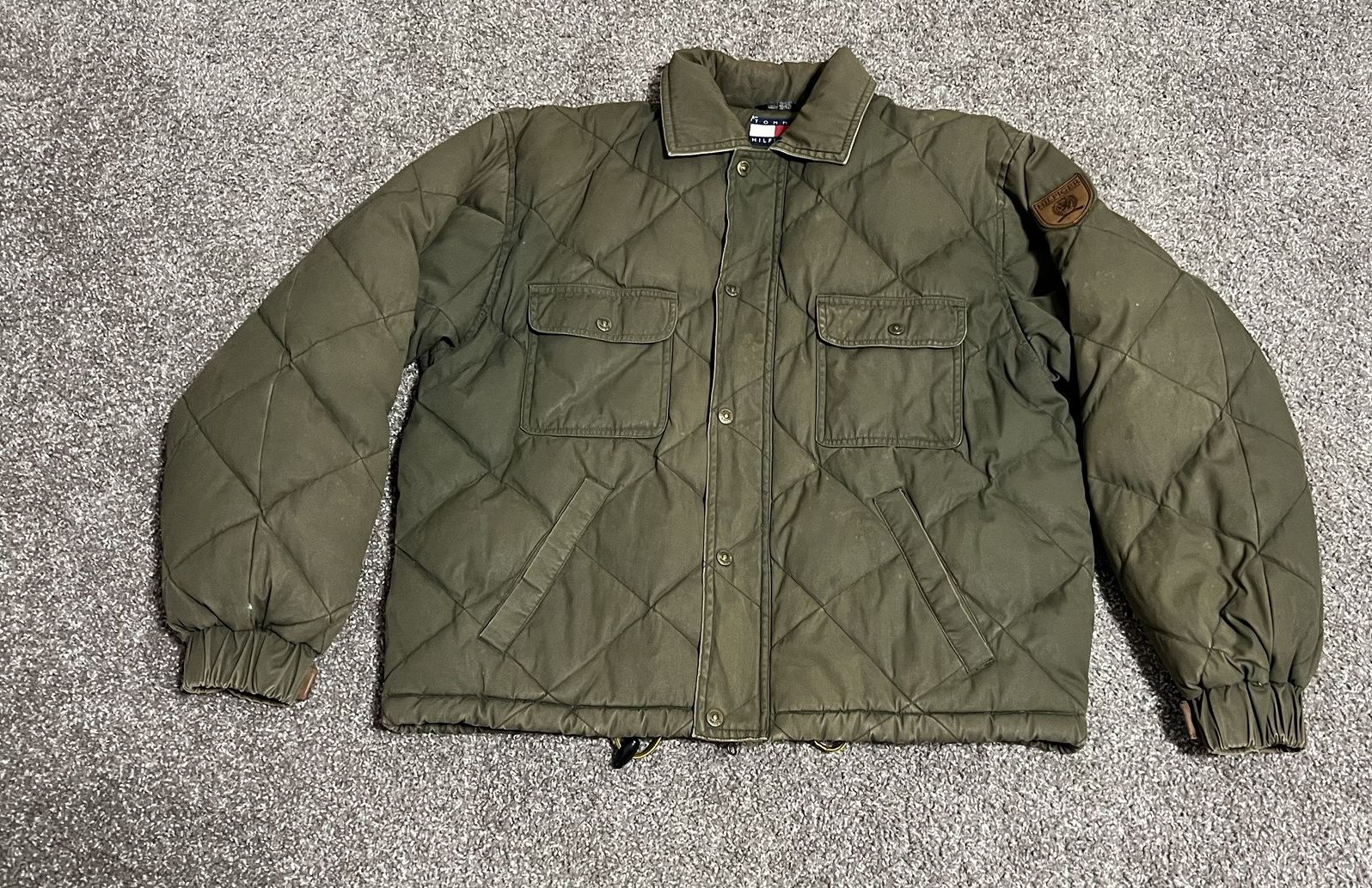 Tommy Hilfiger Vintage 1990s Tommy Hilfiger Green Quilted Puffer Jacket Size US S / EU 44-46 / 1 - 12 Thumbnail