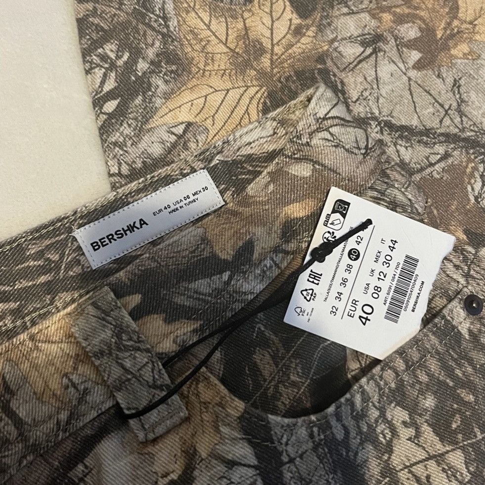 Bershka Bershka Baggy Wide Leg Camouflage Jeans Size 30" / US 8 / IT 44 - 4 Thumbnail
