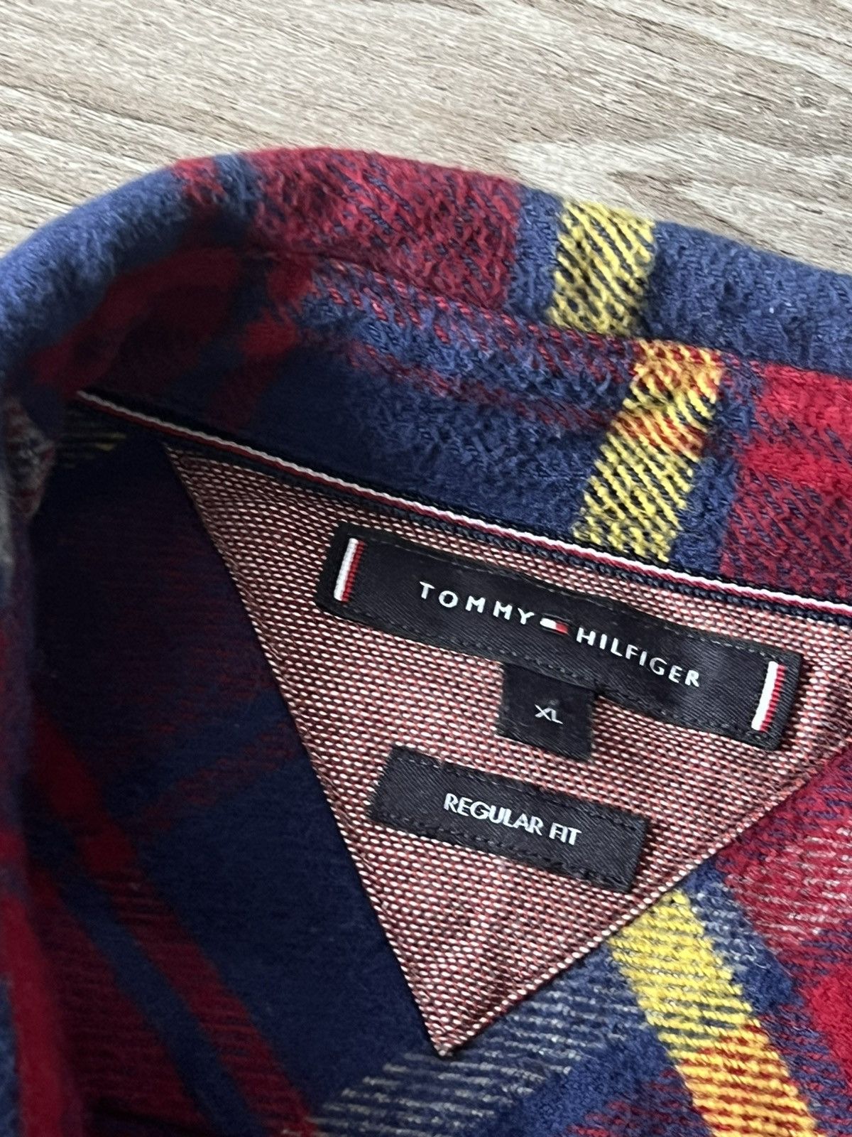 Tommy Hilfiger ‼️Tommy Hilfiger Flanel Teddy Type Sleeve Logo Shirt‼️ Size US XL / EU 56 / 4 - 9 Thumbnail