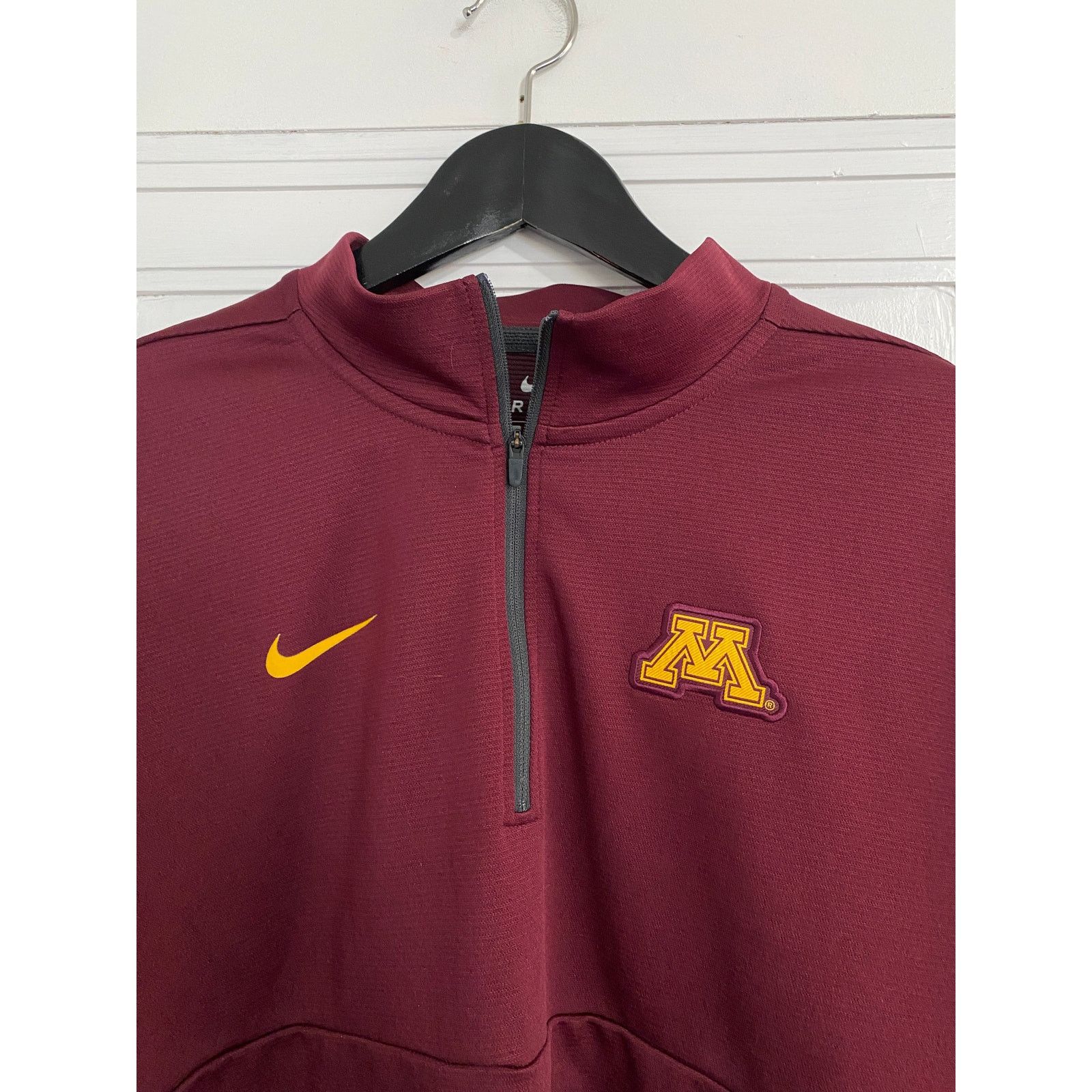 Nike Minnesota Gophers Nike Dri-Fit Pullover Size Medium Size US M / EU 48-50 / 2 - 2 Thumbnail