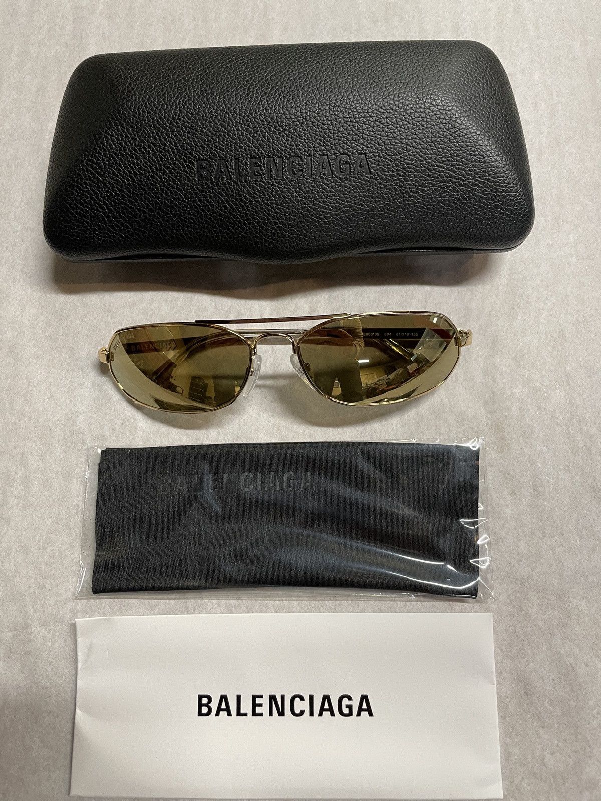 Balenciaga Balenciaga BB0010S 004 Gold/Gold Mirrored Unisex Sunglasses Size ONE SIZE - 3 Thumbnail