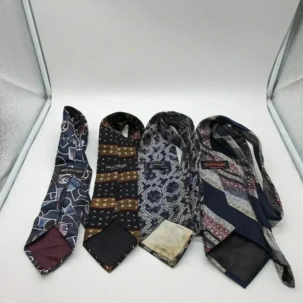 Vintage 4 Blue Vintage Ties Botany 500, Chez Roffe, Town craft WIDE Size ONE SIZE - 2 Thumbnail
