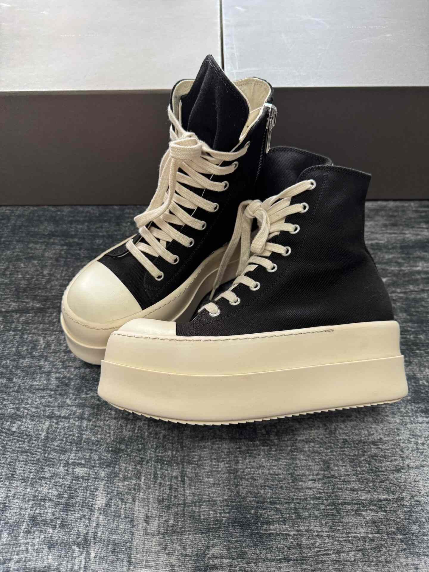 Rick Owens Rick Owens Thermal Thick Hitop Sneakers 36 Women Size US 6 / IT 36 - 1 Thumbnail