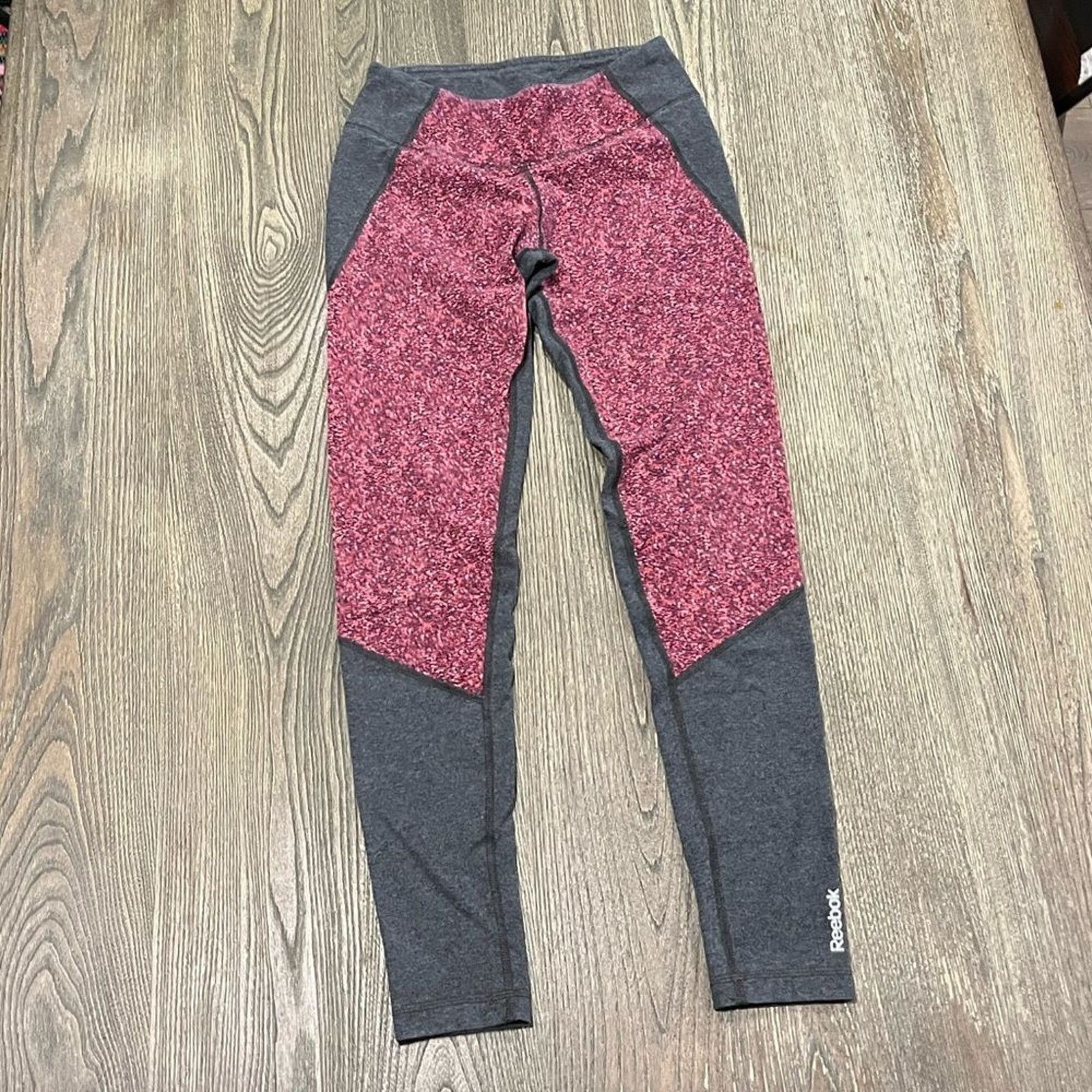 Reebok Reebok Leggings High Waist Workout Red Gray Small Size 27" / US 4 / IT 40 - 1 Thumbnail