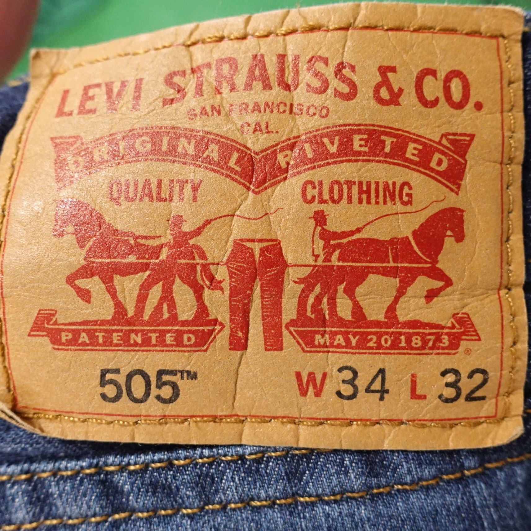 Levi's VINTAGE Levi's Jeans Straight Fit Dark Blue Cotton Mens Size 34x32 Size US 34 / EU 50 - 6 Thumbnail