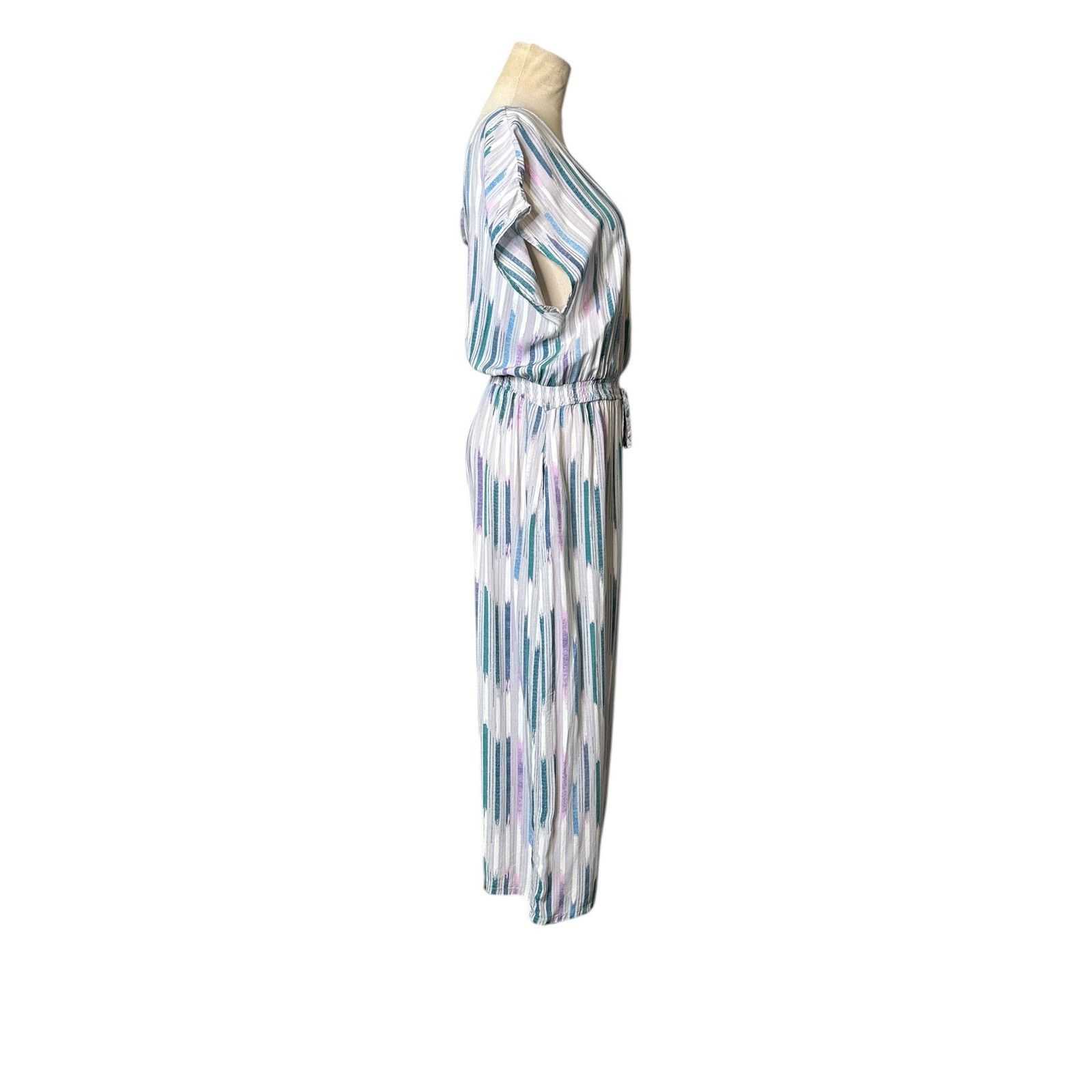 Dolce Vita Dolce Vita green pink multi stripe capri jumpsuit size XS Size 26" / US 2 / IT 38 - 6 Thumbnail