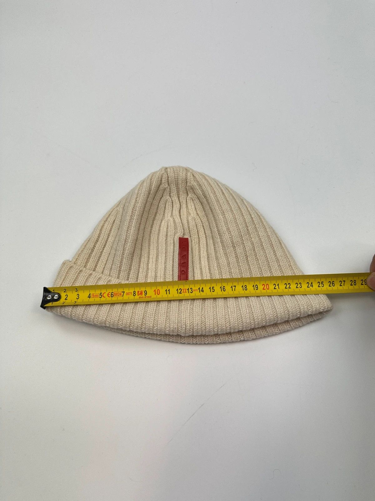 Prada Prada Sport FW2006 Cream White Ribbed Wool Beanie RedTab Size ONE SIZE - 7 Thumbnail