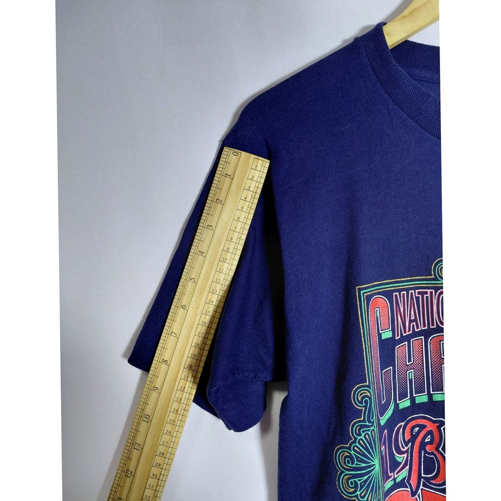 Fruit Of The Loom VINTAGE FRUIT OF THE LOOM Braves Champions T-Shirt Blue Graphic Size M Mens Size US M / EU 48-50 / 2 - 7 Thumbnail