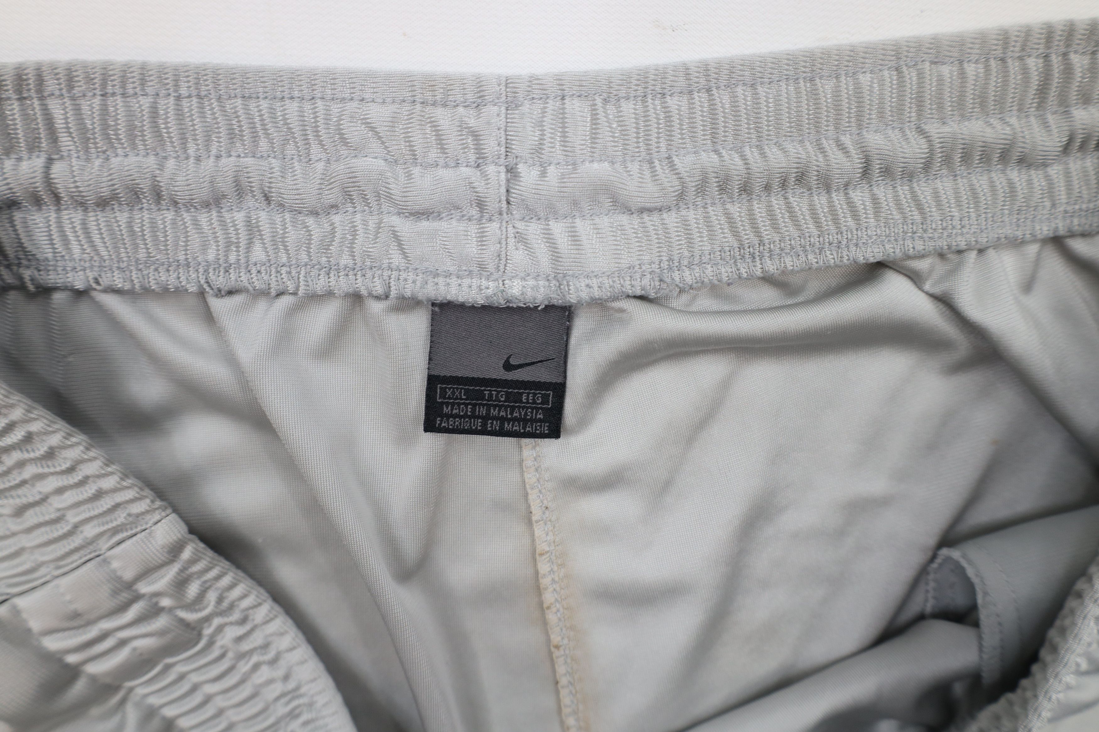 Nike × Vintage Vintage 90s Y2K Nike Mini Swoosh Basketball Shorts Silver Size US 38 / EU 54 - 9 Thumbnail