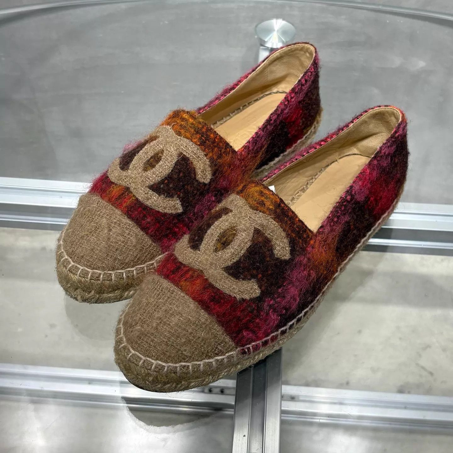 Chanel Chanel Retro Neon CC Wool Tweed Fisherman Shoes 39 Size US 8.5 / IT 38.5 - 2 Thumbnail