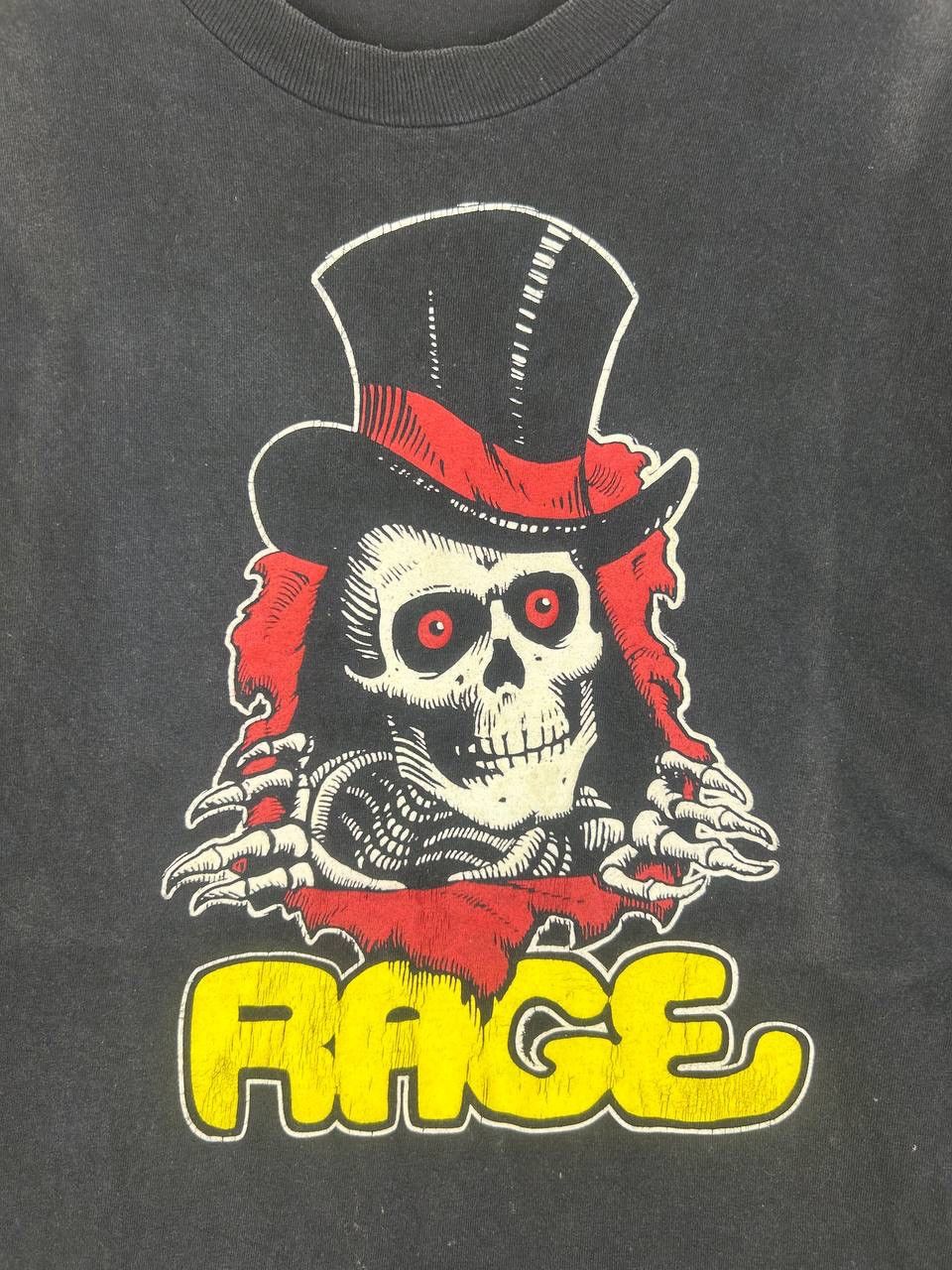 Vintage Vintage Y2K Rage Skull Art T-Shirt – Powell Peralta-Inspired Size US L / EU 52-54 / 3 - 4 Thumbnail