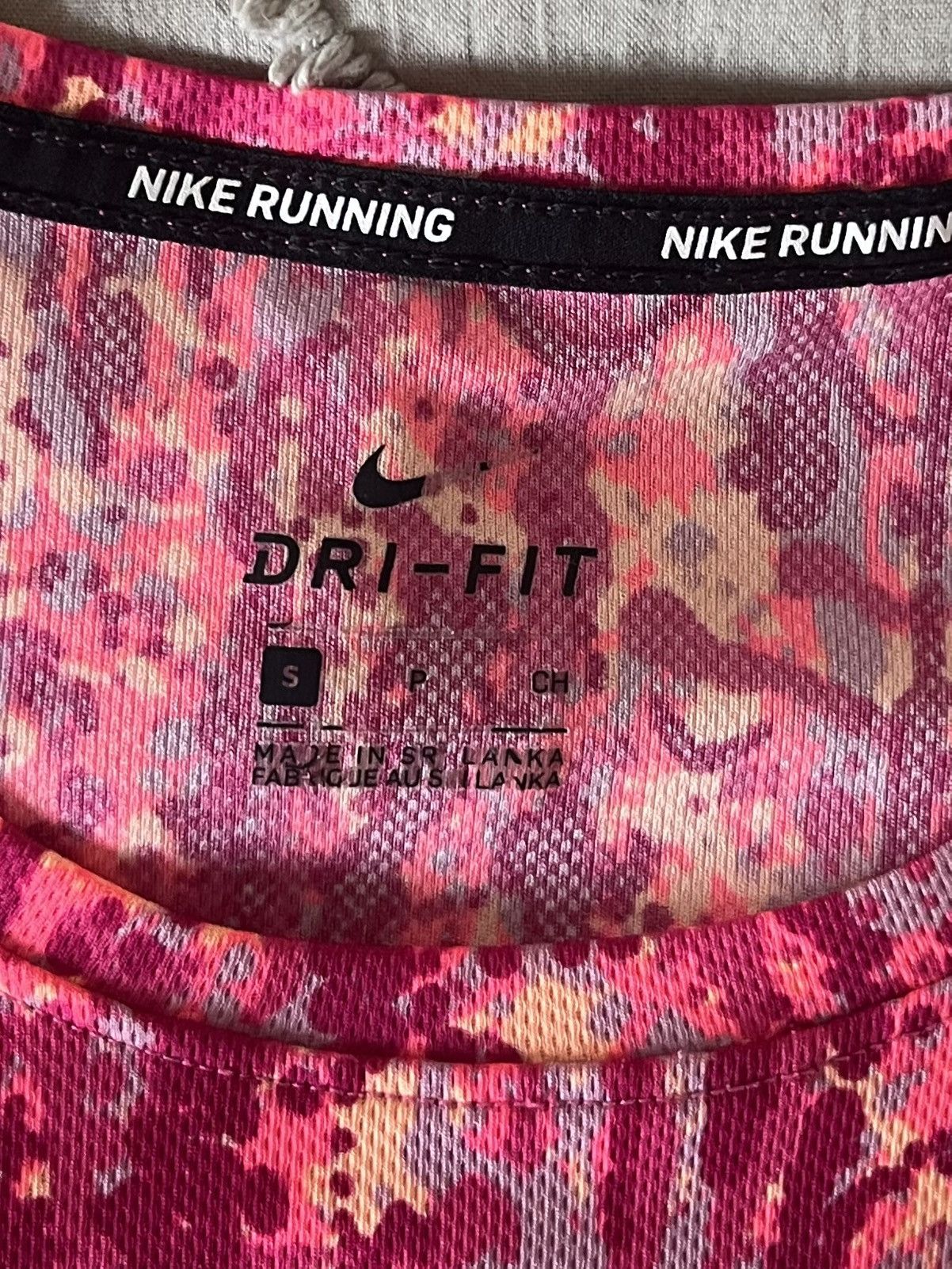 Nike T-Shirt Nike Dri-fit Size S / US 4 / IT 40 - 4 Thumbnail