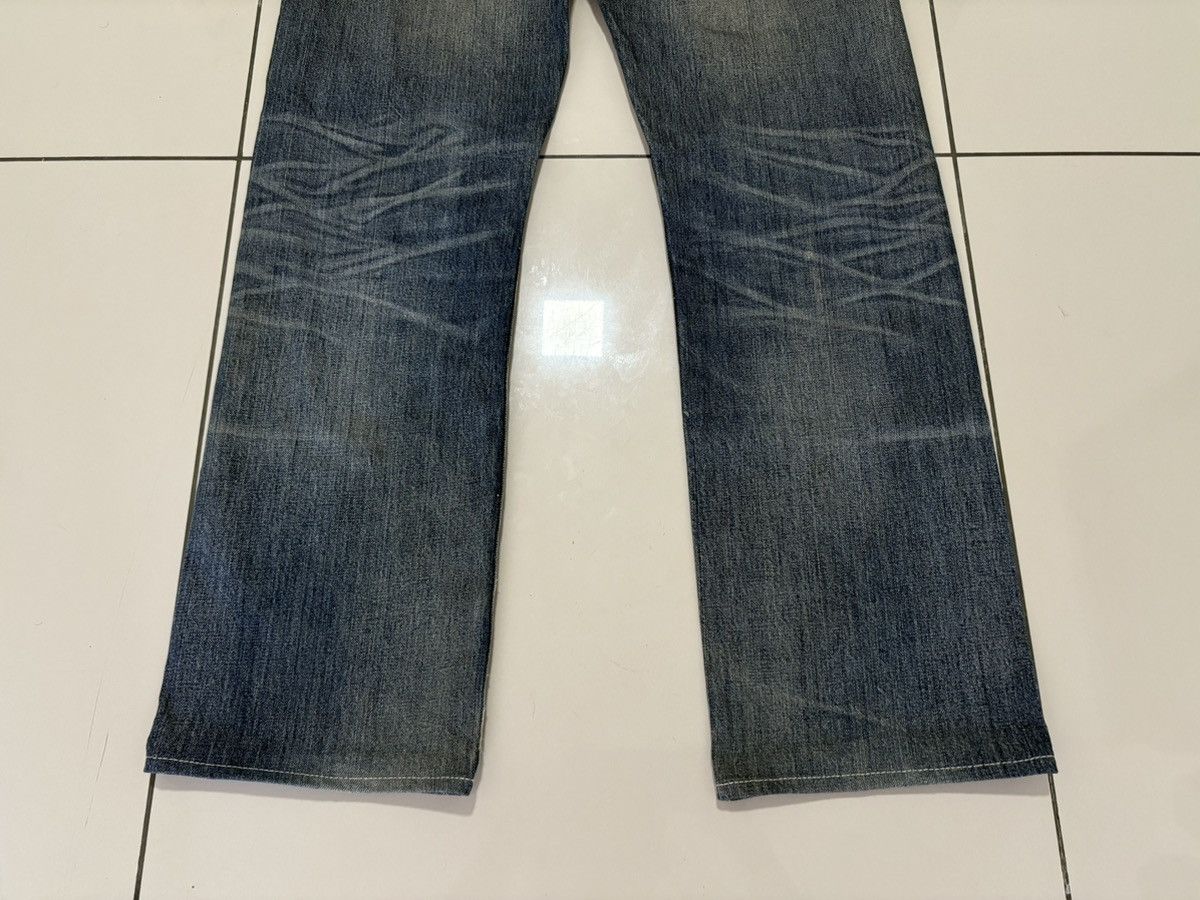 Levi's Levi's 501 Heavily Distressed Jeans Denim Size US 35 - 15 Thumbnail