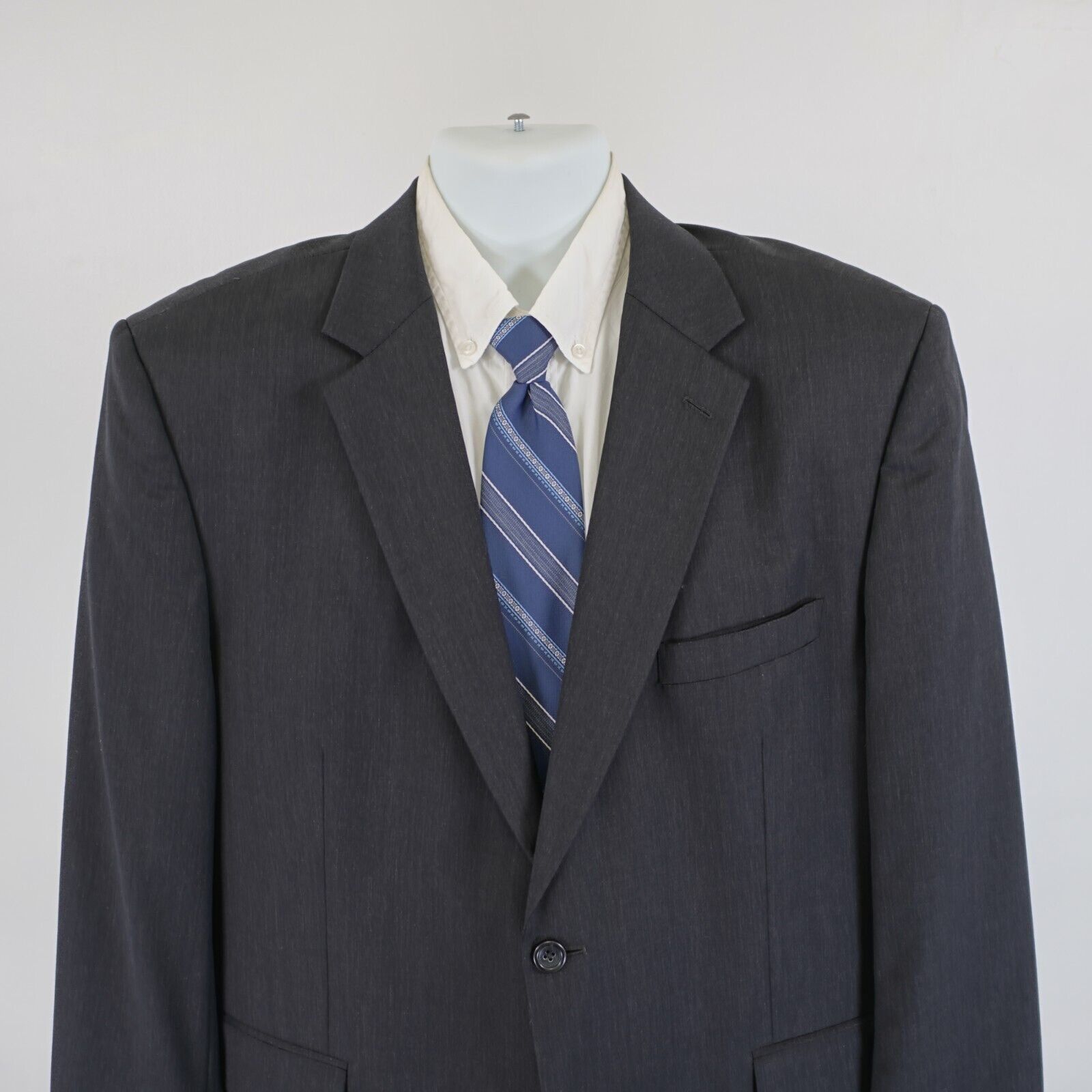 Joseph & Feiss Joseph & Feiss Charcoal Gray Wool Suit Jacket 46S 2 Button 1 Size 46S - 1 Thumbnail