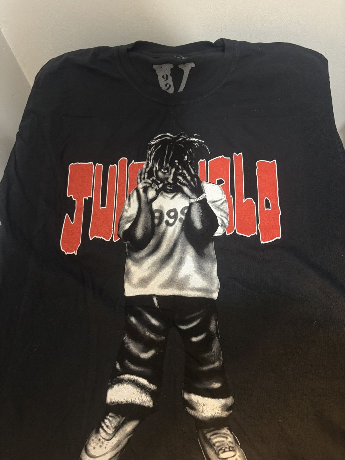 999 Club × Vlone Vlone x 999 Club Juice WRLD Man of the year tee Size US L / EU 52-54 / 3 - 1 Thumbnail
