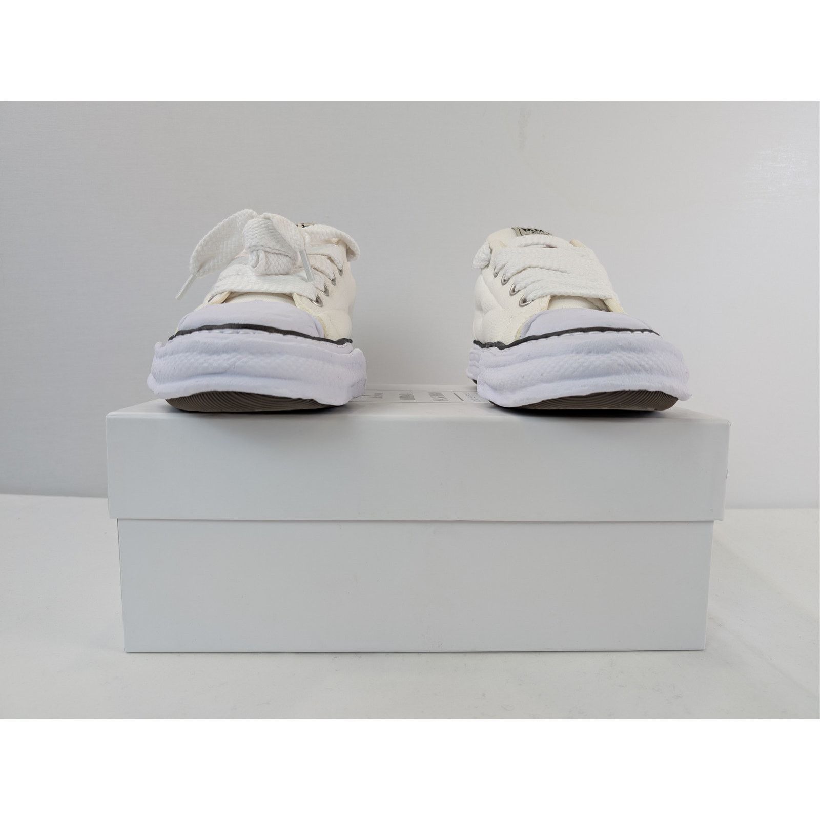 Maison MIHARA YASUHIRO o1rshd1 Peterson 23 Original Sole Sneakers in White 45 Size US 12 / EU 45 - 18 Thumbnail