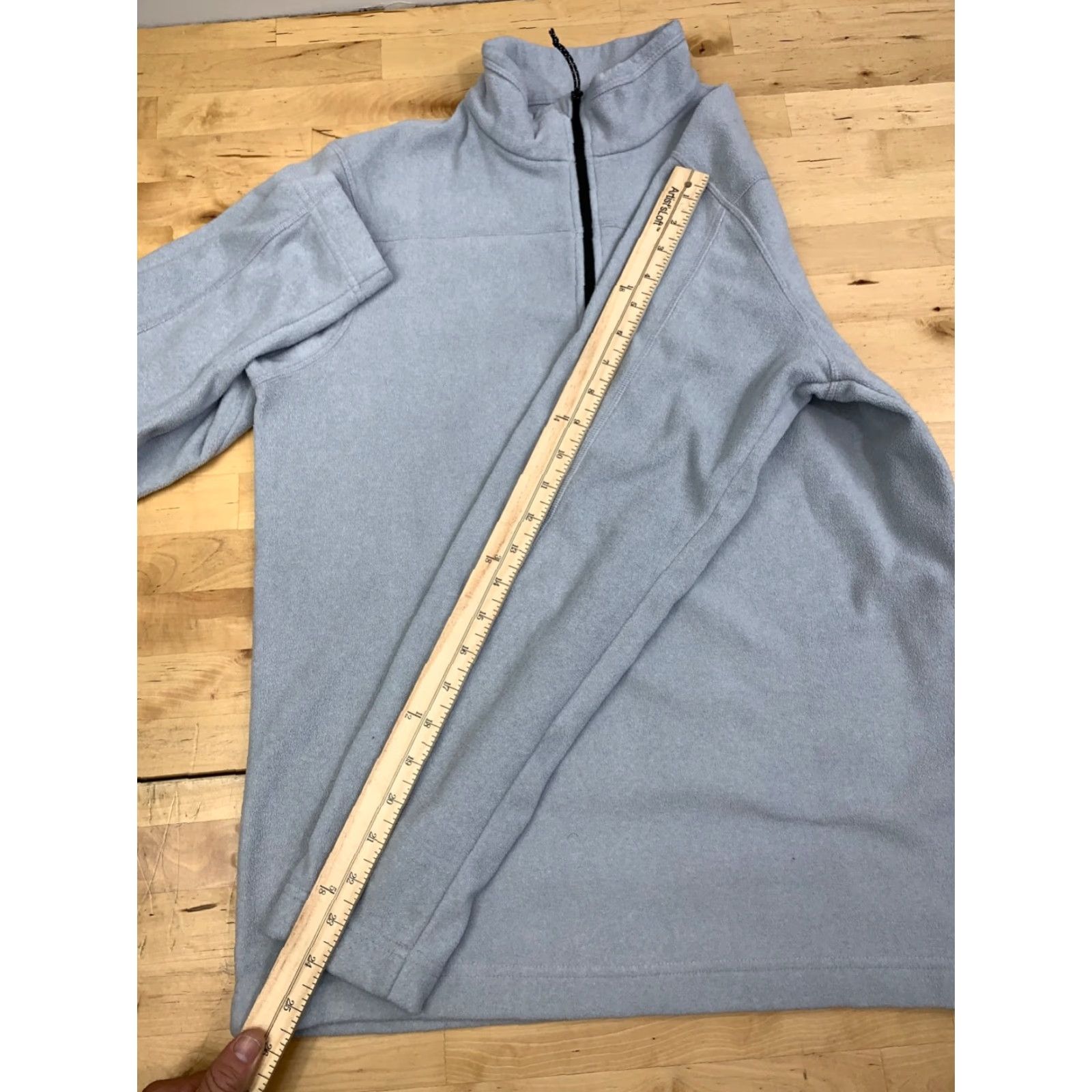 Mountain Hardwear Mountain Hardwear Jacket Mens M Gray 1/4 Zip Fleece Outdoor Casual Winter Fall Spring Hiking Size US M / EU 48-50 / 2 - 6 Thumbnail