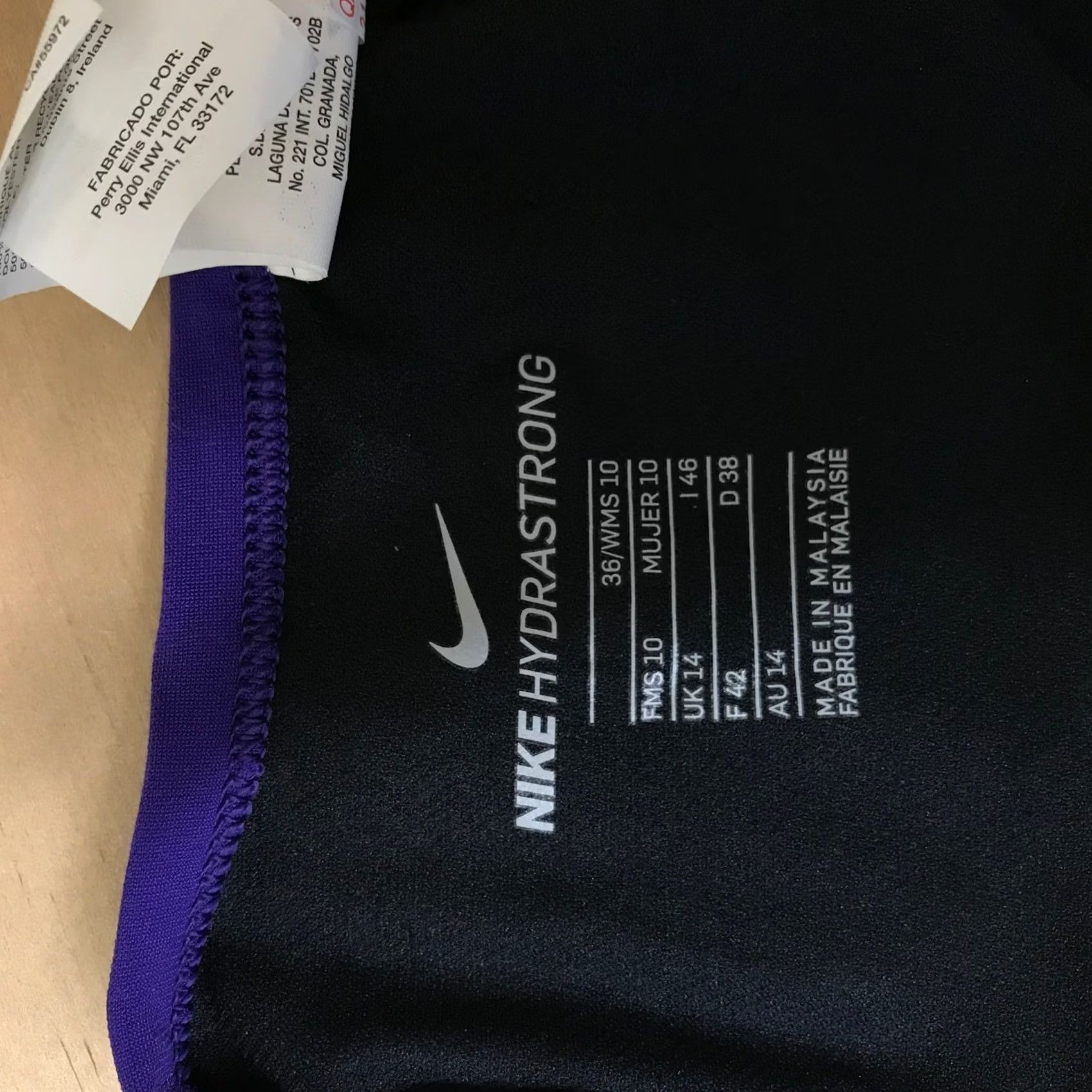 Nike Nike Suit Womens 36 Purple HydraStrong One Piece Swimsuit Pink Marble NESSC012 Size ONE SIZE - 7 Thumbnail