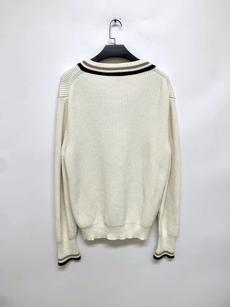 Louis Vuitton Louis Vuitton Creamy white V-neck sweater Size US S / EU 44-46 / 1 - 8 Thumbnail