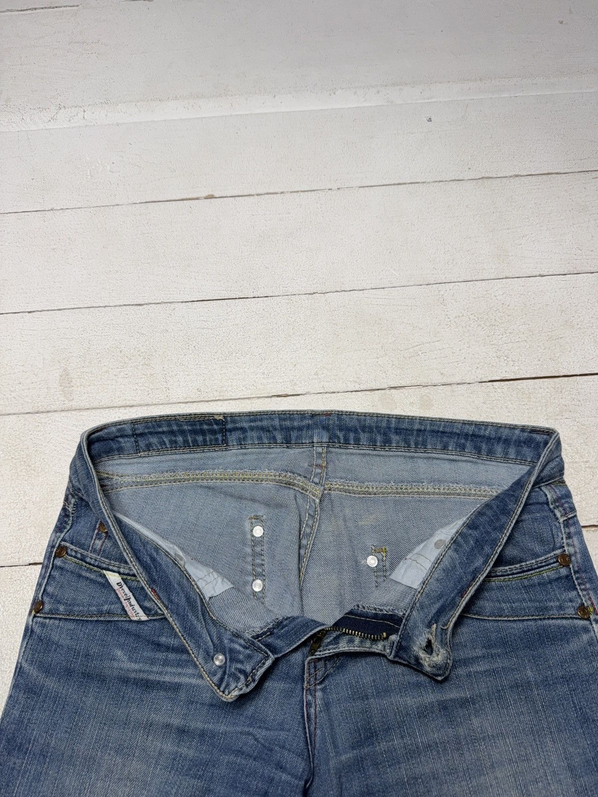 Diesel 90s Retro Y2K Diesel Industry Y2K Bootcut Flared Jeans Denim Size 30" / US 8 / IT 44 - 15 Thumbnail