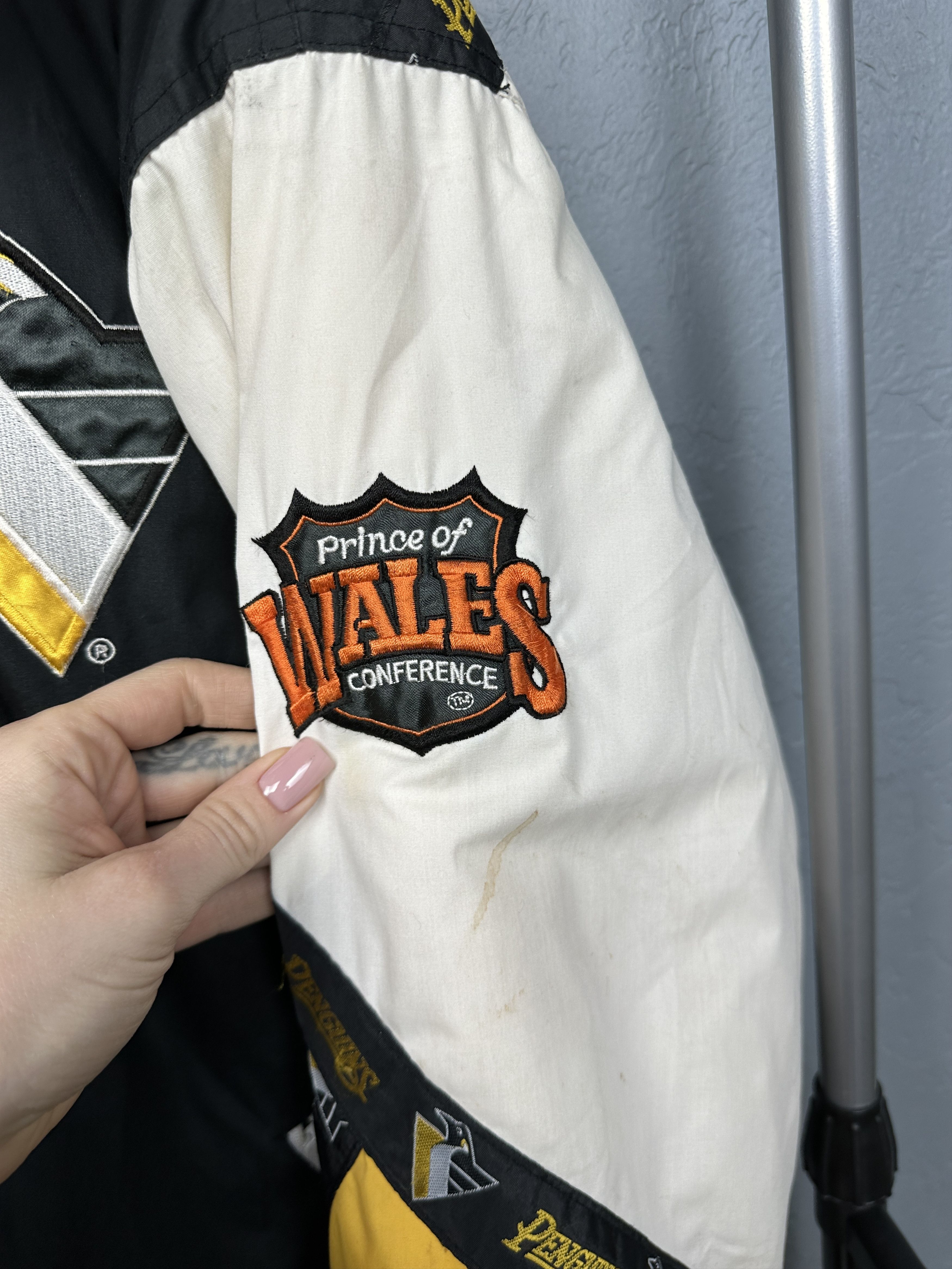 NHL Pittsburgh Penguins Pro Player NHL Vintage Mens Jacket Size US M / EU 48-50 / 2 - 8 Thumbnail