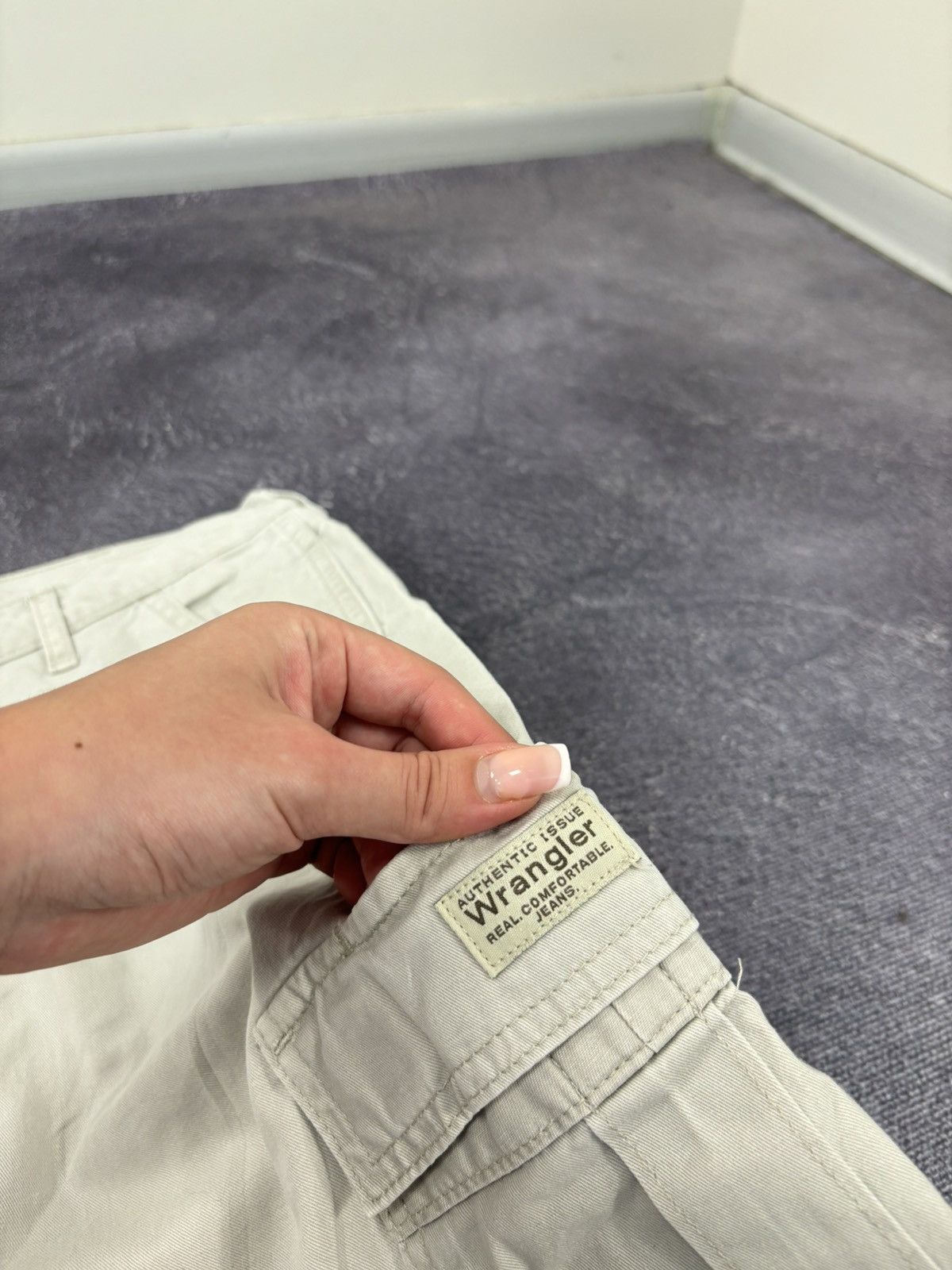 Vintage Vintage Wrangler Y2K Military Beige Work Hype Cargo Shorts Size US 36 / EU 52 - 6 Thumbnail