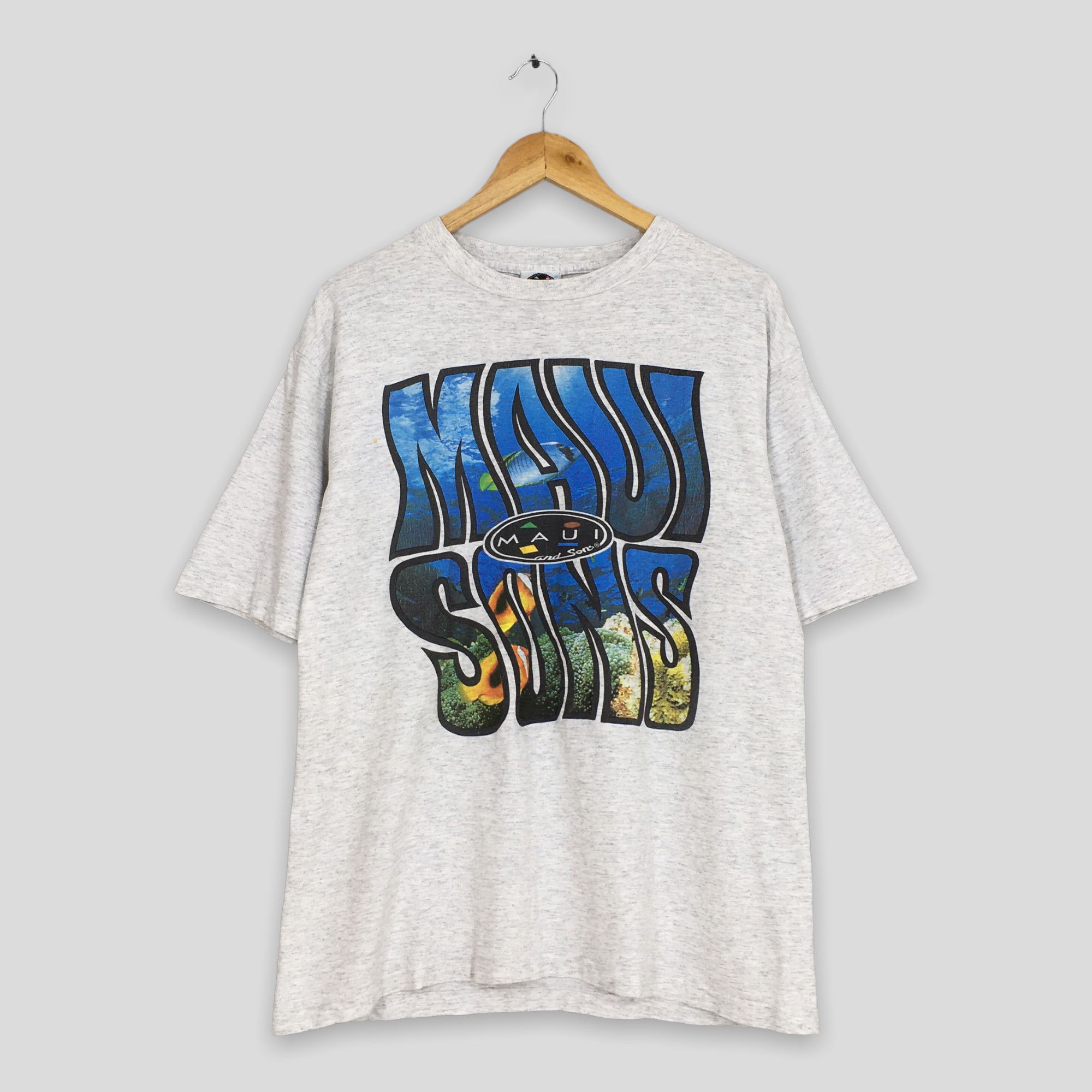 Maui and Sons × Ron Jon Surf Shop Vintage 90's Maui & Sons Sharks Surfing T shirt Medium Size US M / EU 48-50 / 2 - 1 Thumbnail