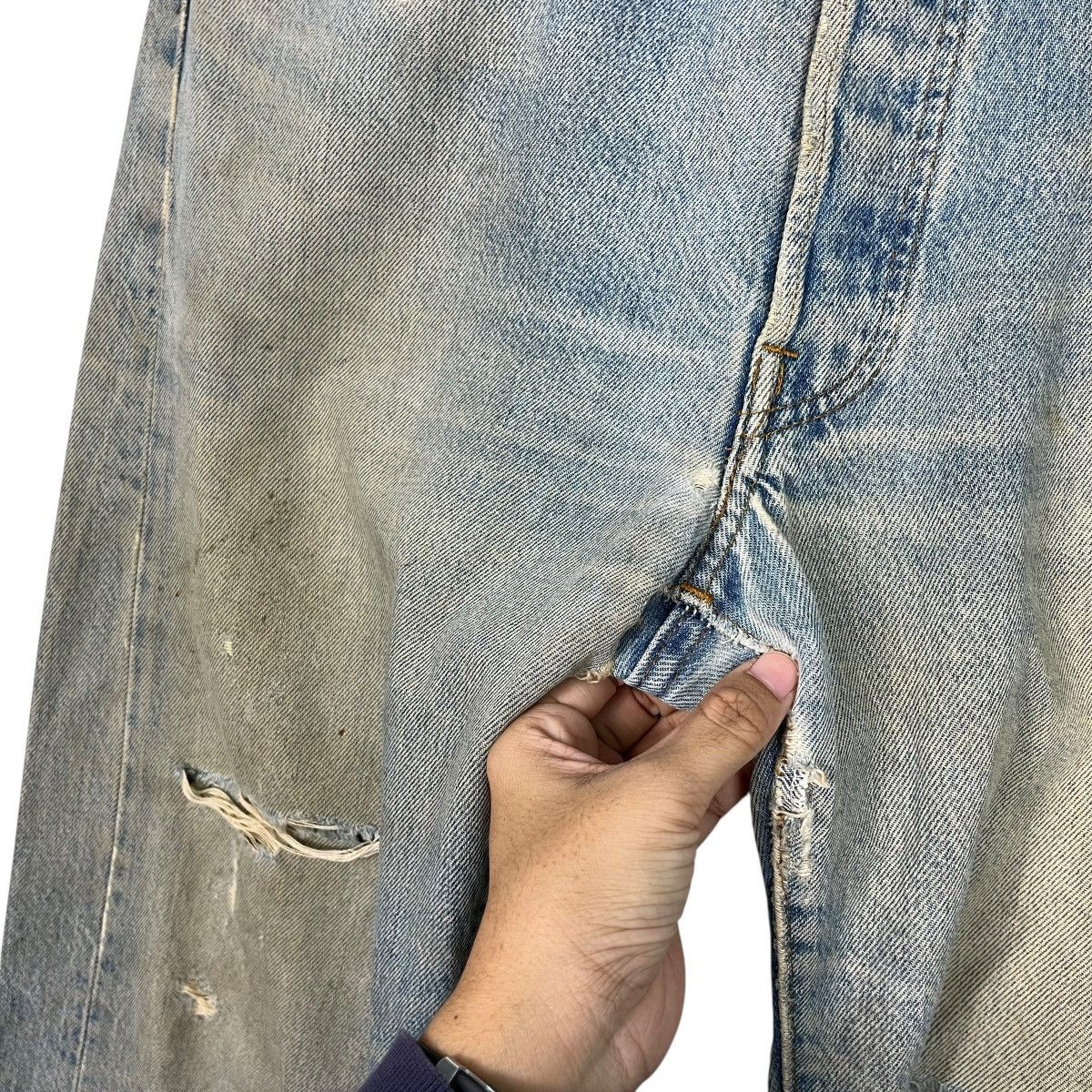 Levi's Vintage 90s Levis Distressed Denim Jeans Size US 32 / EU 48 - 13 Thumbnail