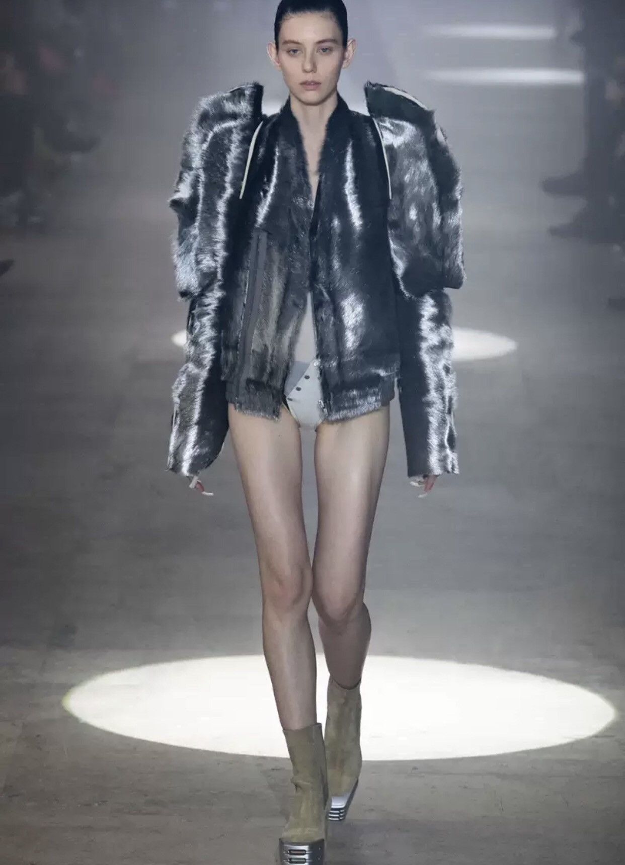 Rick Owens Rick Owens silver wool shoulder shrugged jacket 2412- Size S / US 4 / IT 40 - 4 Thumbnail
