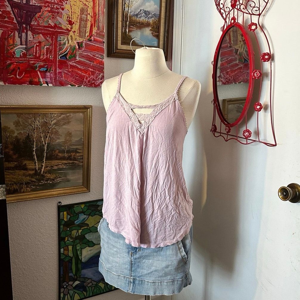 American Eagle Outfitters american eagle pink lace tank top Size S / US 4 / IT 40 - 1 Thumbnail