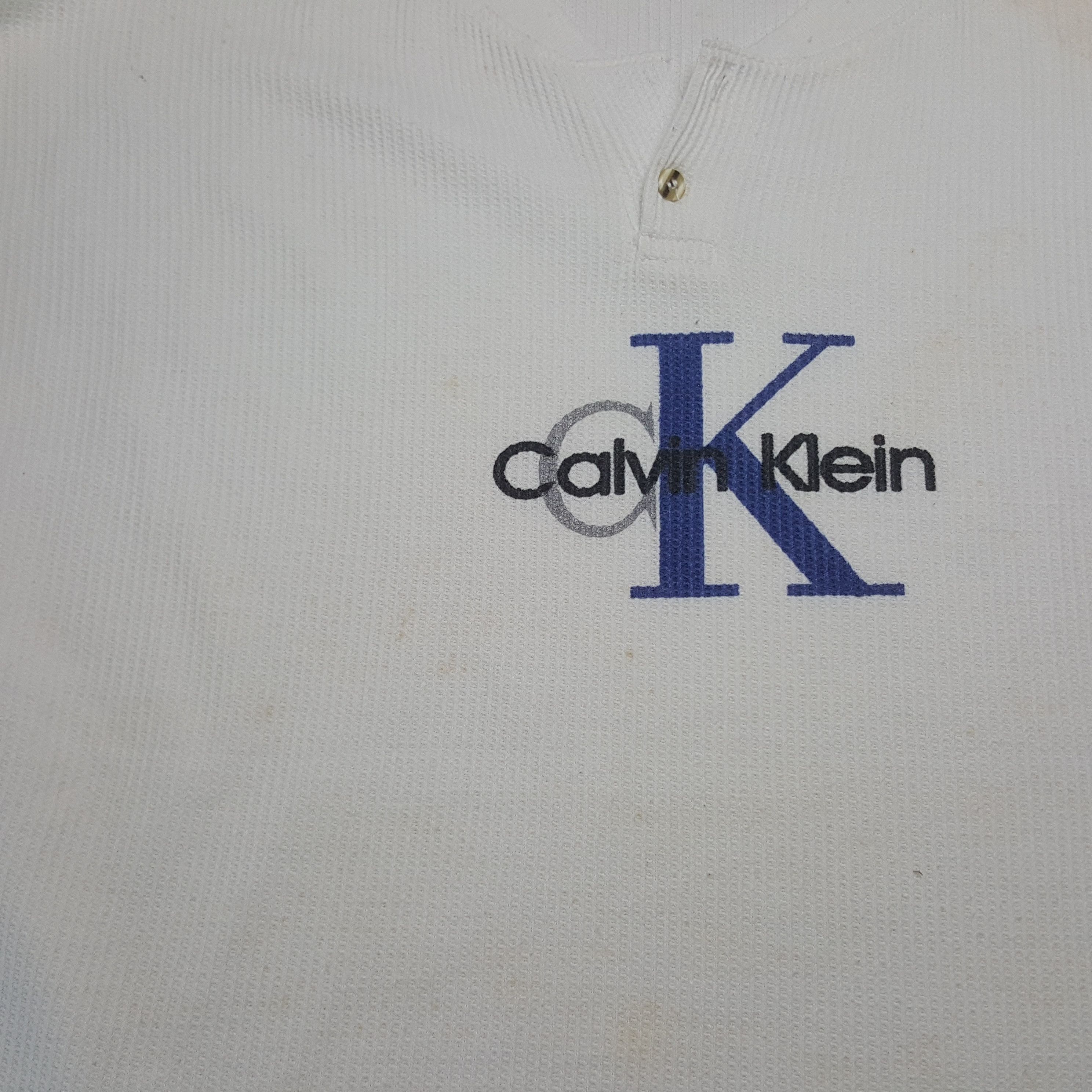 Calvin Klein Vintage Calvin Klein American Brand Tshirt RR4 Size US XL / EU 56 / 4 - 5 Thumbnail